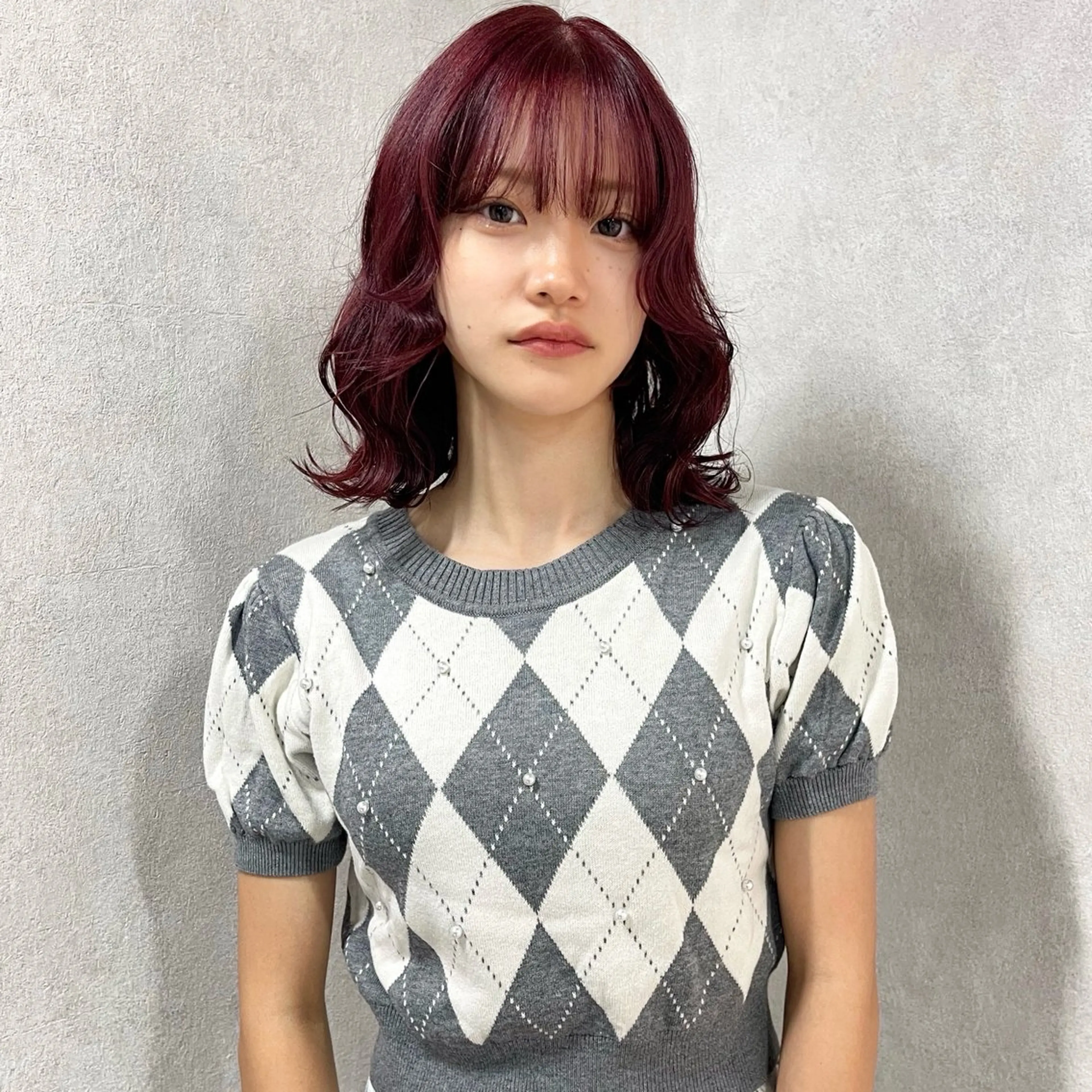 ミディアム カラー カット ヘアカラー 🎀ミルクティー/暖 色×レイヤー/マリアのヘアスタイル