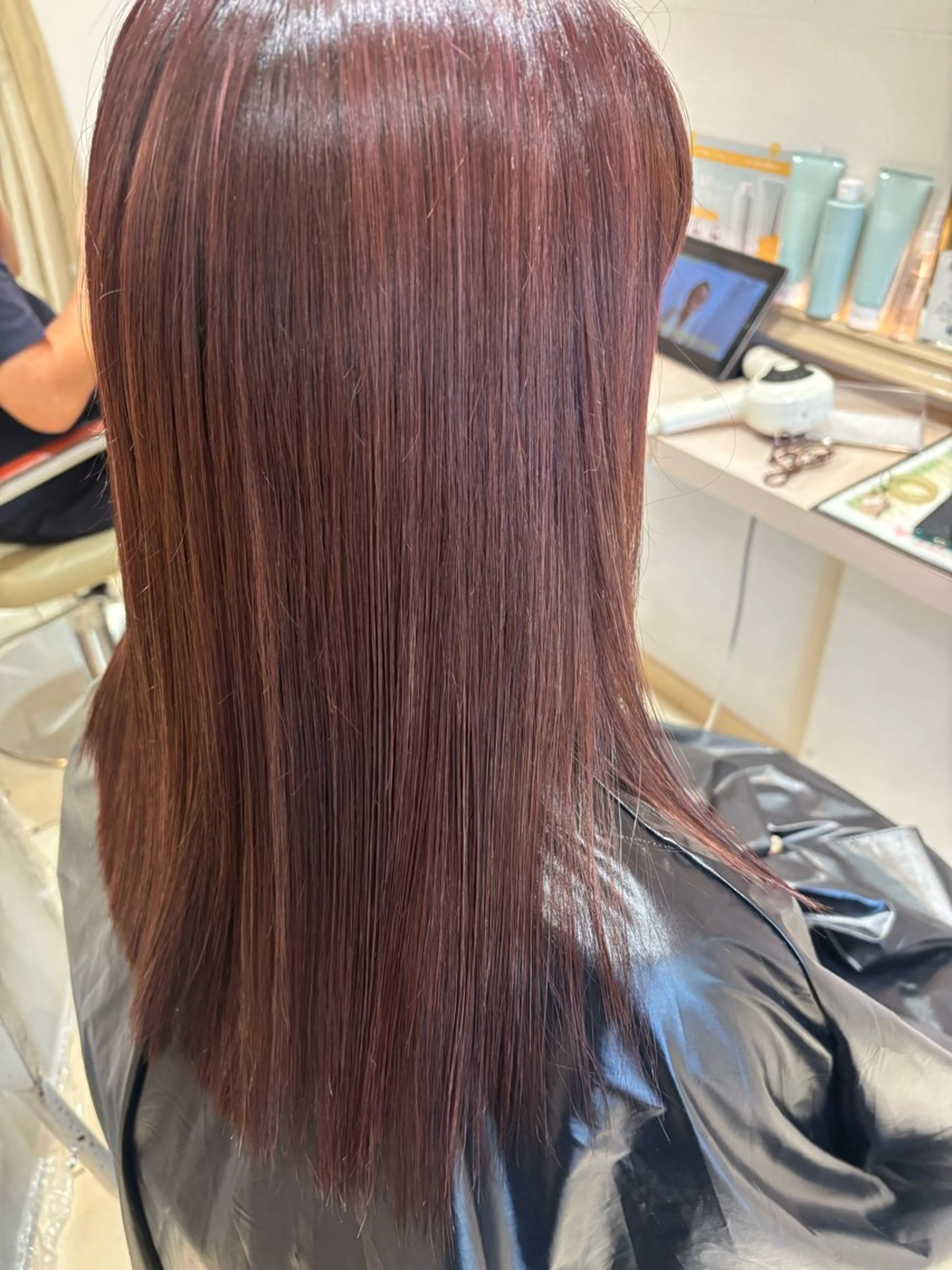 セミロング カラー 川島 梨菜🌹のヘアスタイル