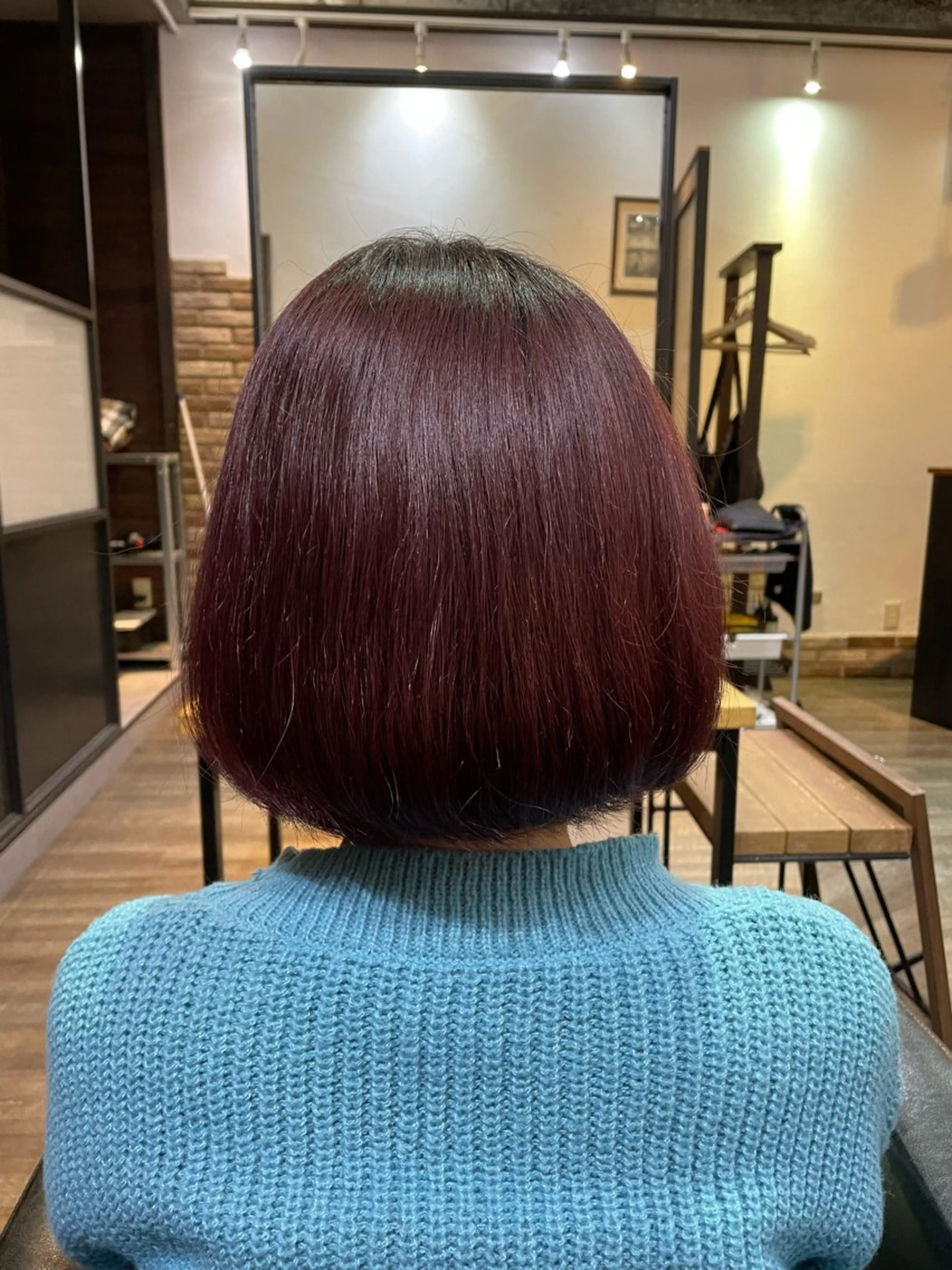 カラー ブリーチ カシス ピンクカラー HAIRAS所属・藤田 朱香里のヘアスタイル