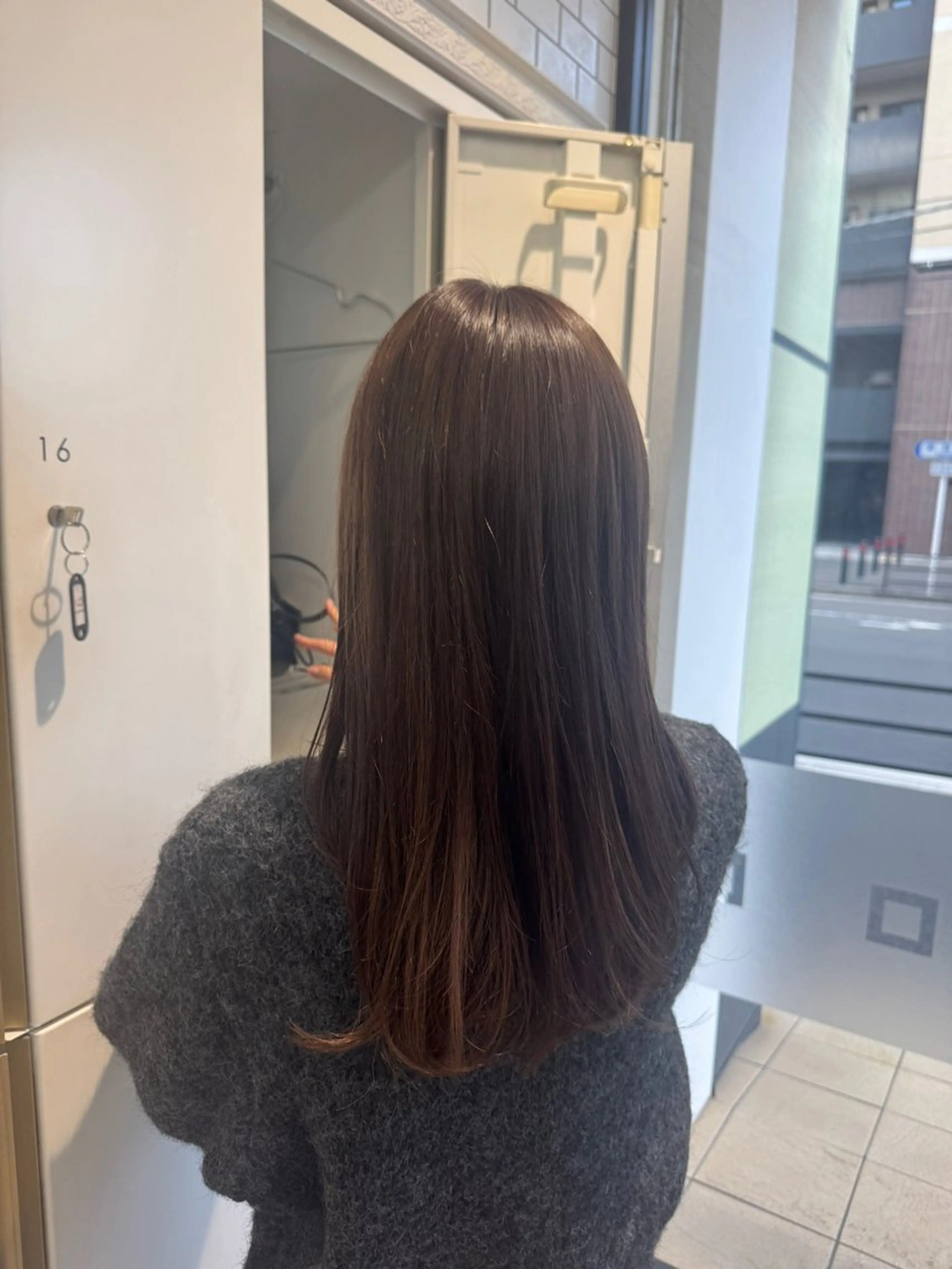 ロング カラー ブラウンカラー ラベンダーカラー ブリーチ/エクステ/ 透明感カラー/さくらのヘアスタイル