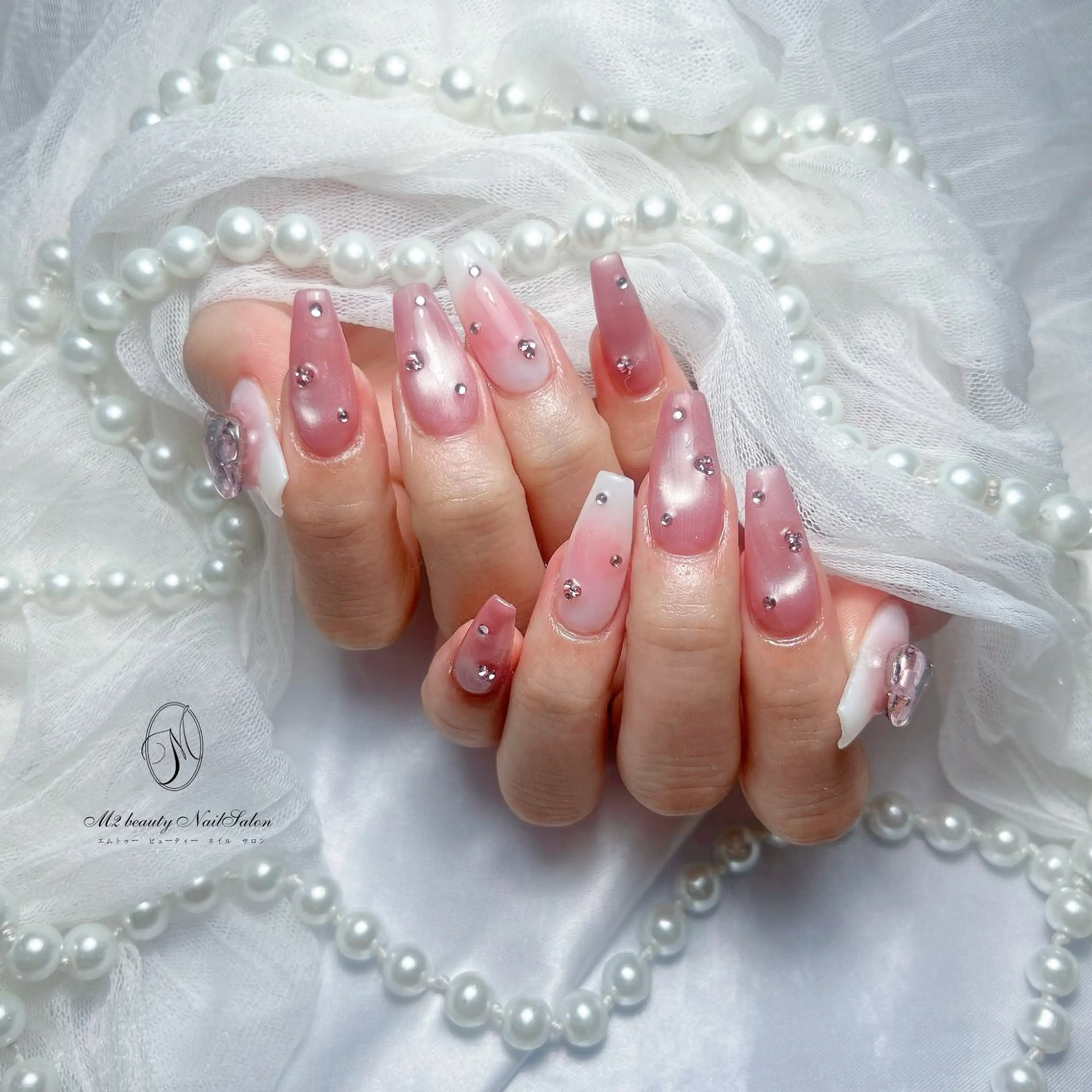 ネイル ハンドネイル M2 BEAUTY Marieのネイルデザイン