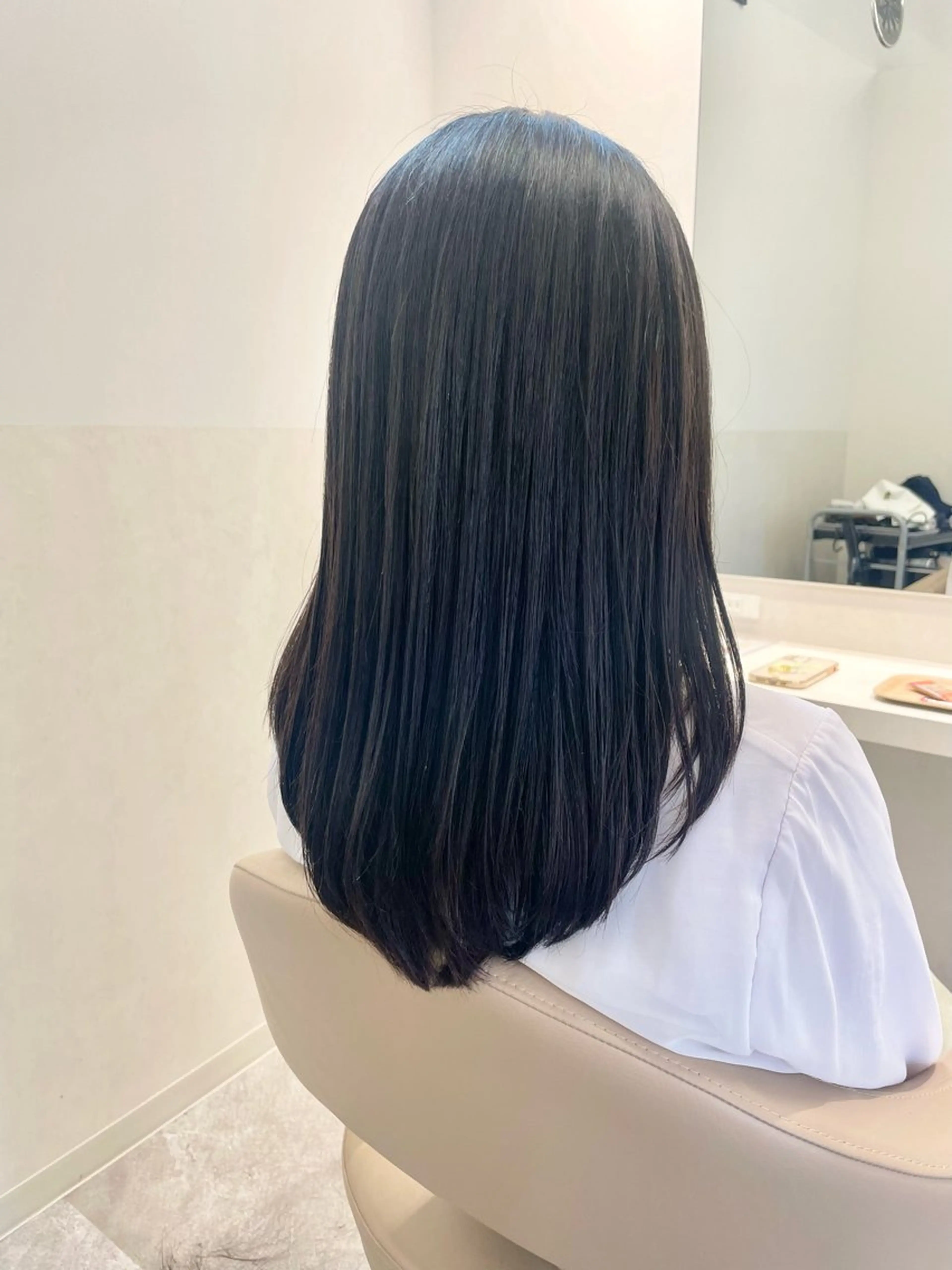 【強いくせ毛にも対応】　ケアエステストレートトリートメントの写真