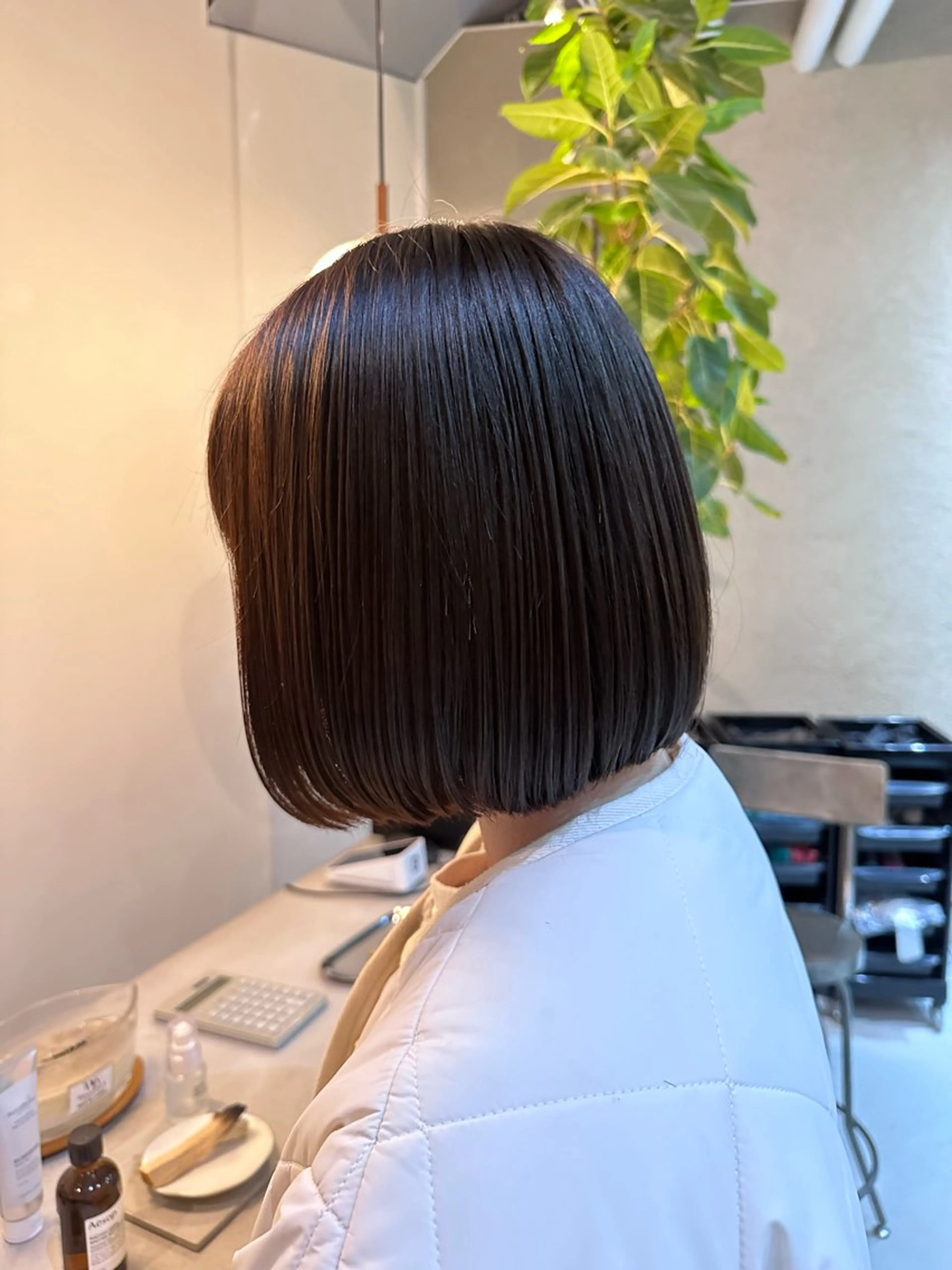 ミディアム Shiro RENのヘアスタイル