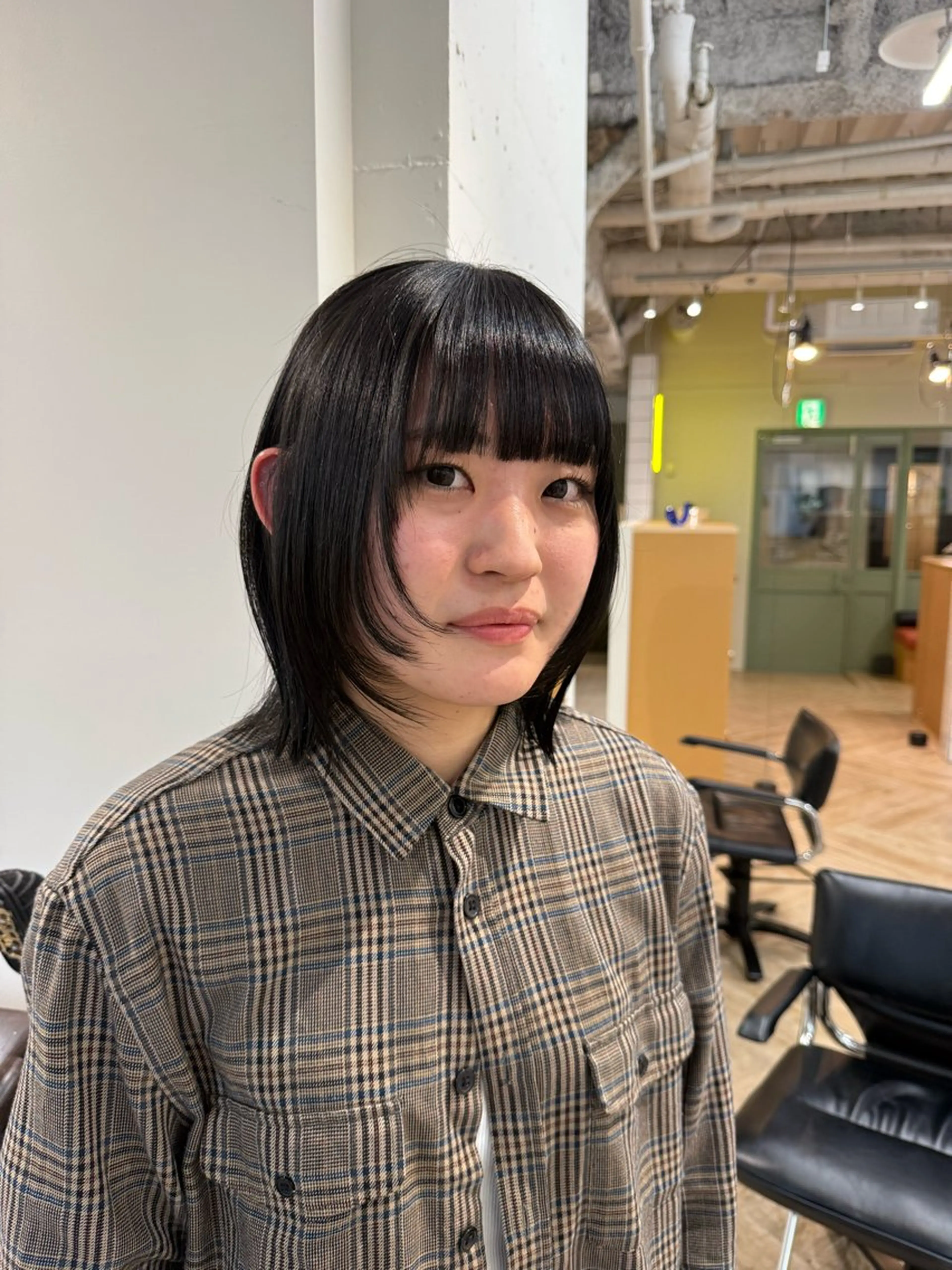 ミディアム 顔まわりレイヤー 顔周りカット レイヤーカット カット ヘアカラー トリートメント 新潟/万代/レイヤー 韓国風/明間未来のヘアスタイル