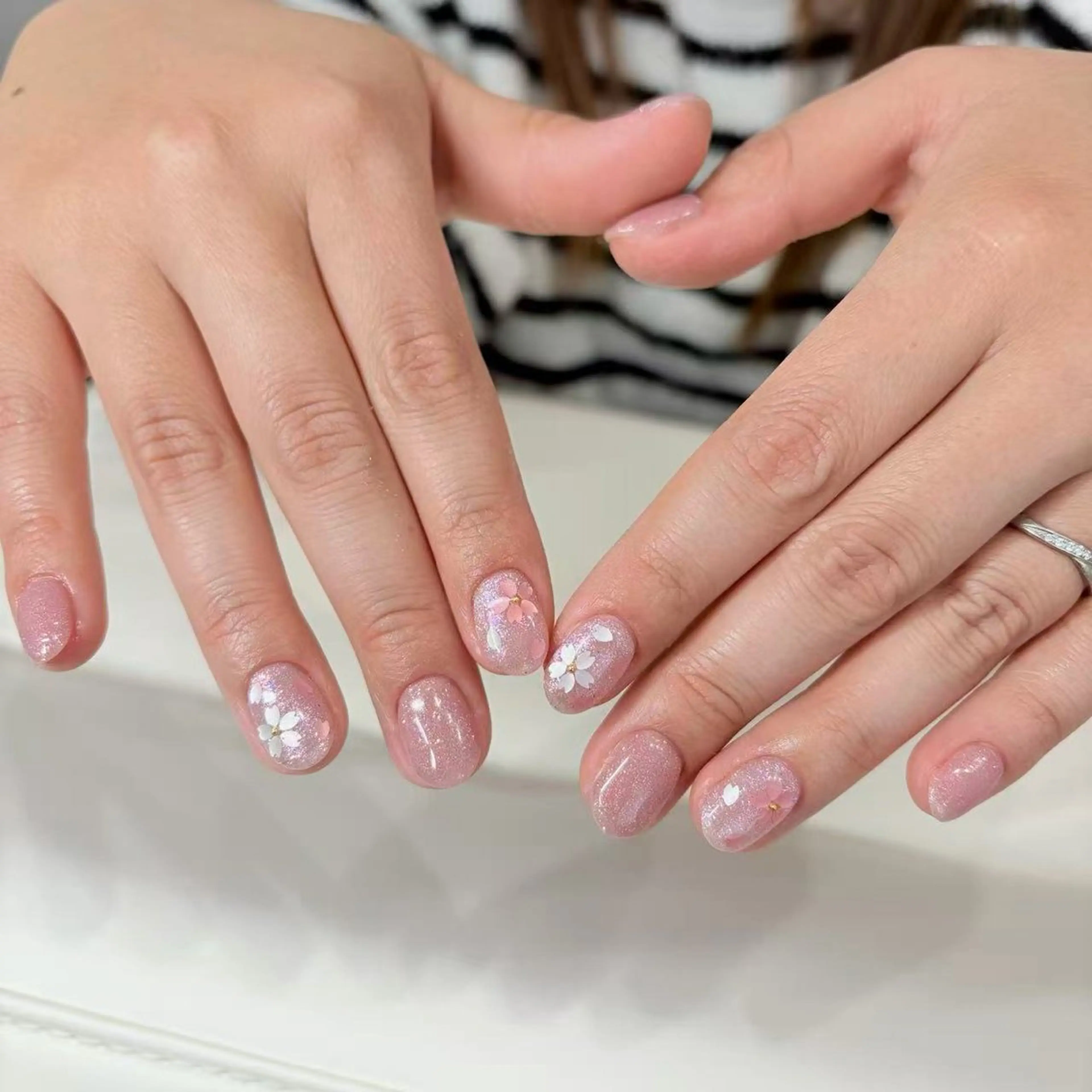 ネイル アートネイル べっ甲ネイル チークネイル 桜ネイル 成人式 ハンドネイル ハンドケア For you. Nail Salonのネイルデザイン