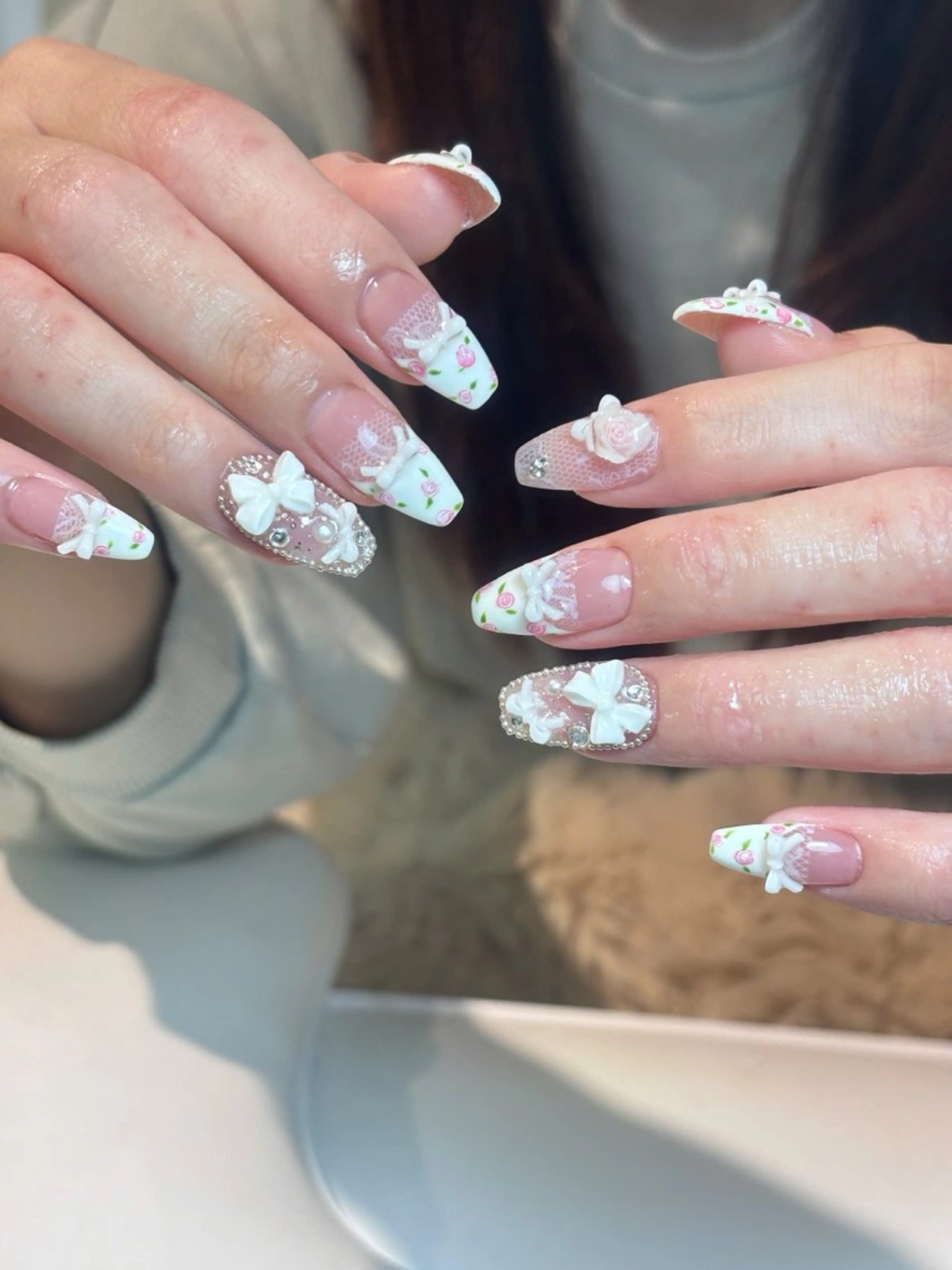 ネイル ジェルネイル 氷ネイル・うるうるネイル 韓国ネイル マグネットネイル ニュアンスネイル n2 nail daikokuchoのネイルデザイン