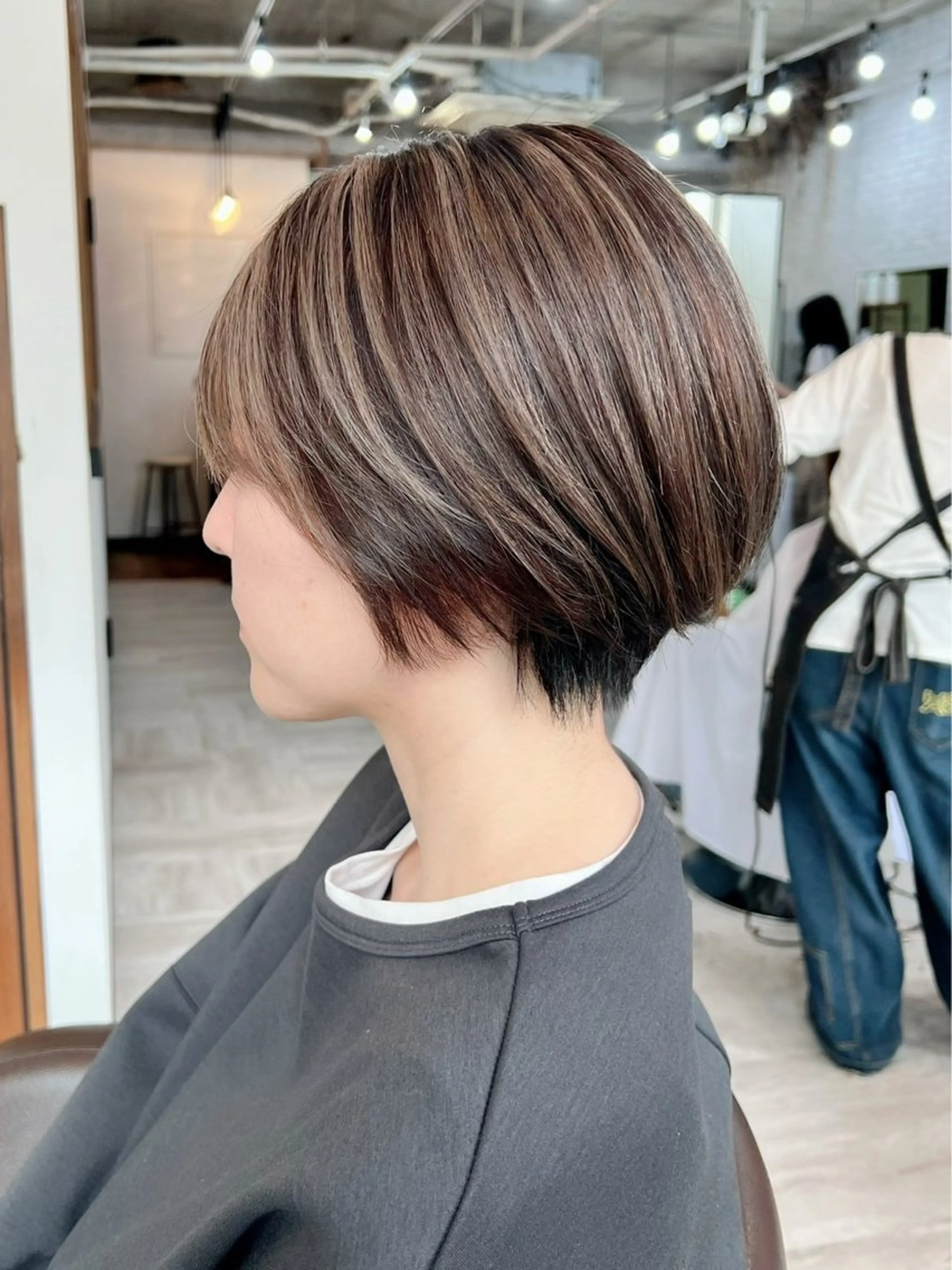 ショート カット 山田 心愛のヘアスタイル