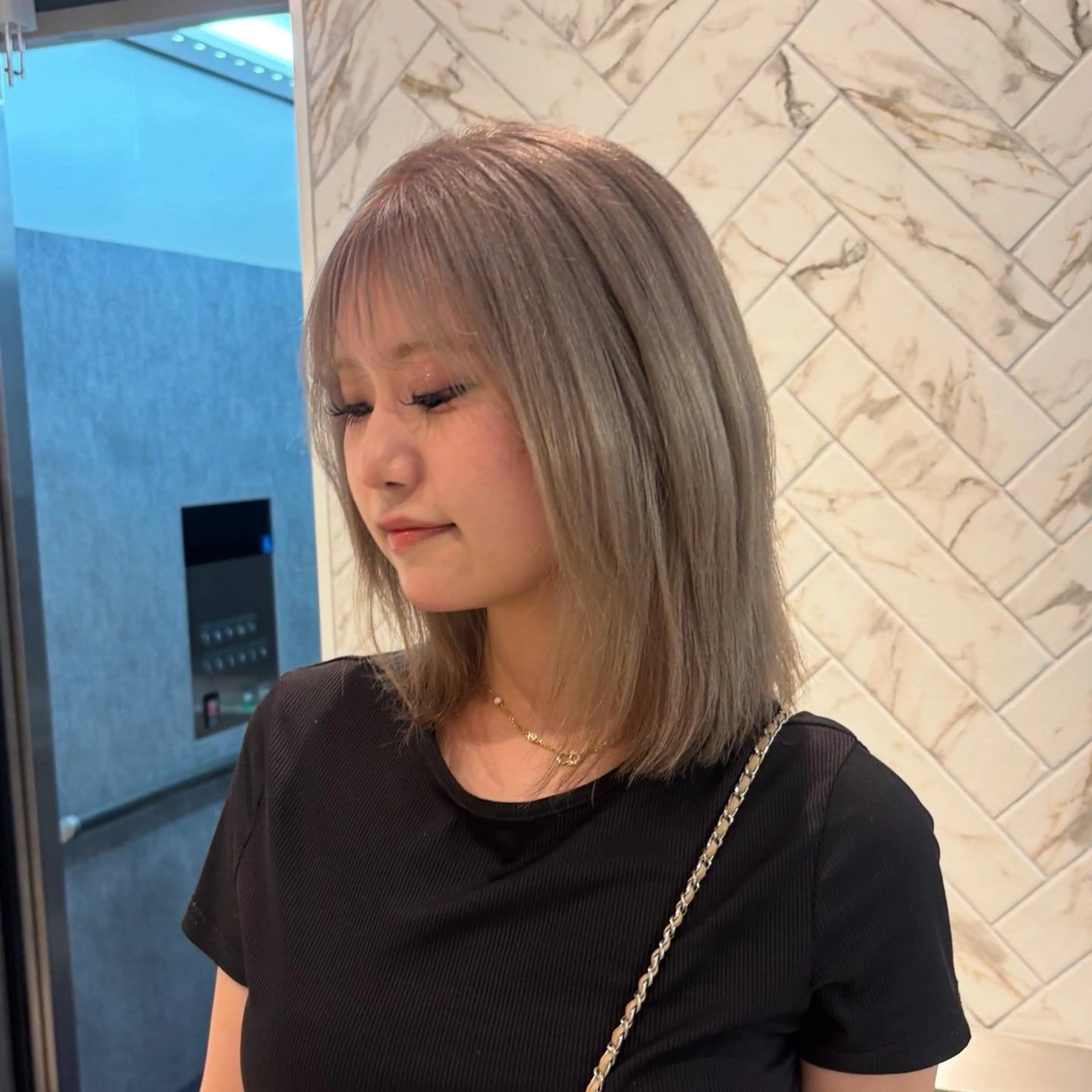 ミディアム カラー ヘアカラー トリートメント EIGHT /SHU🩶のヘアスタイル