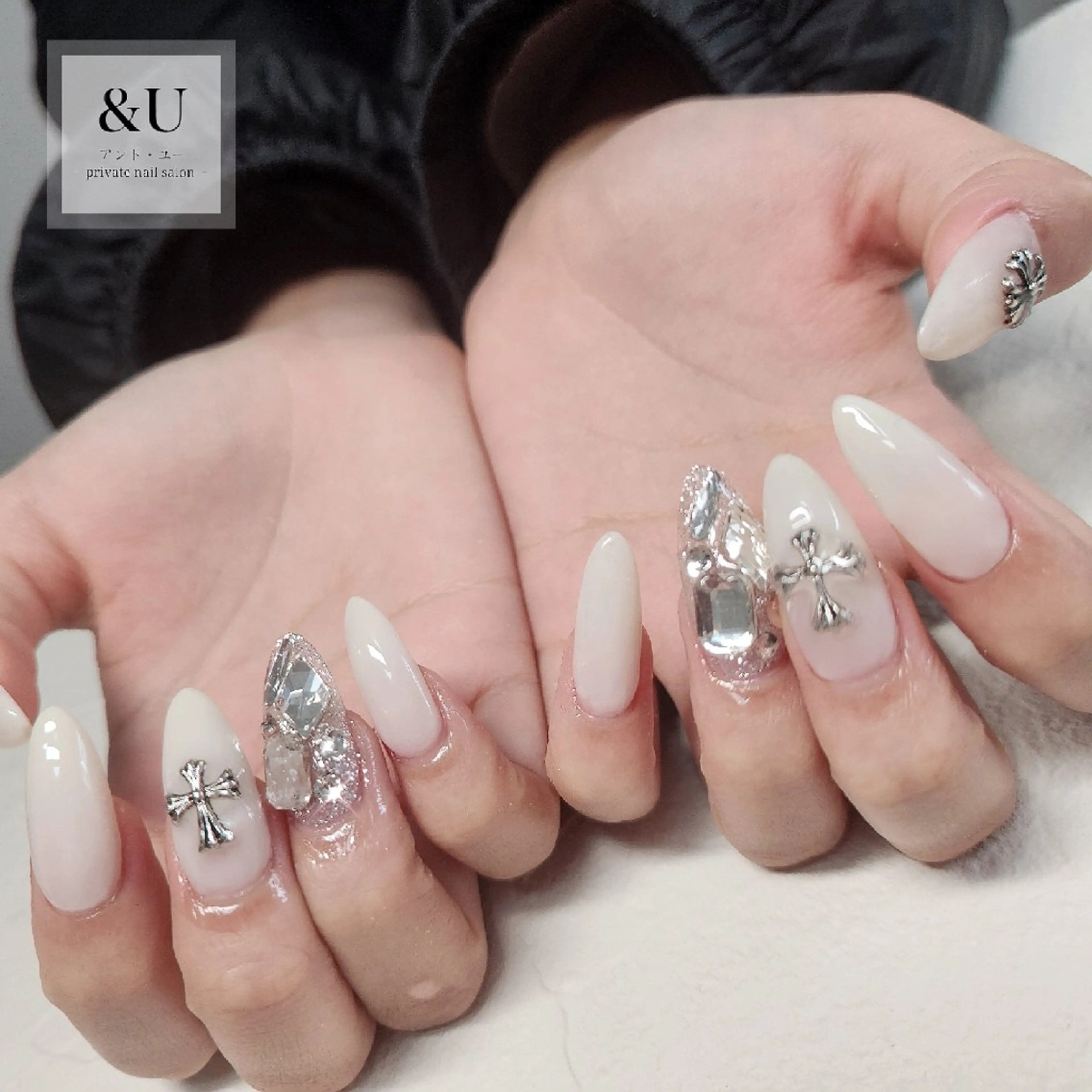 ネイル ハンドネイル ＆Ｕ (アンド・ユー)のネイルデザイン