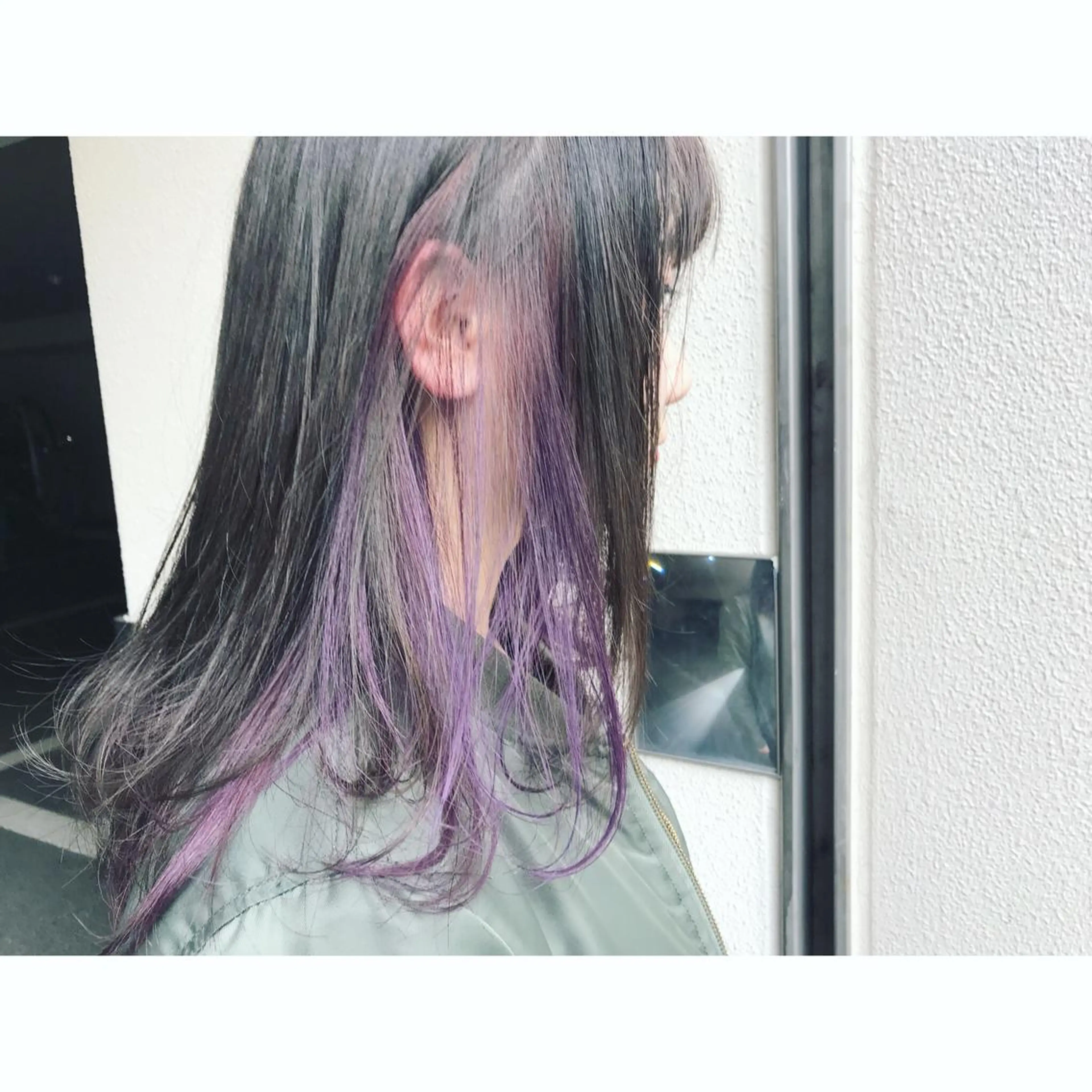 セミロング アッシュ パープルカラー ヘアカラー Musiiik hairのヘアスタイル