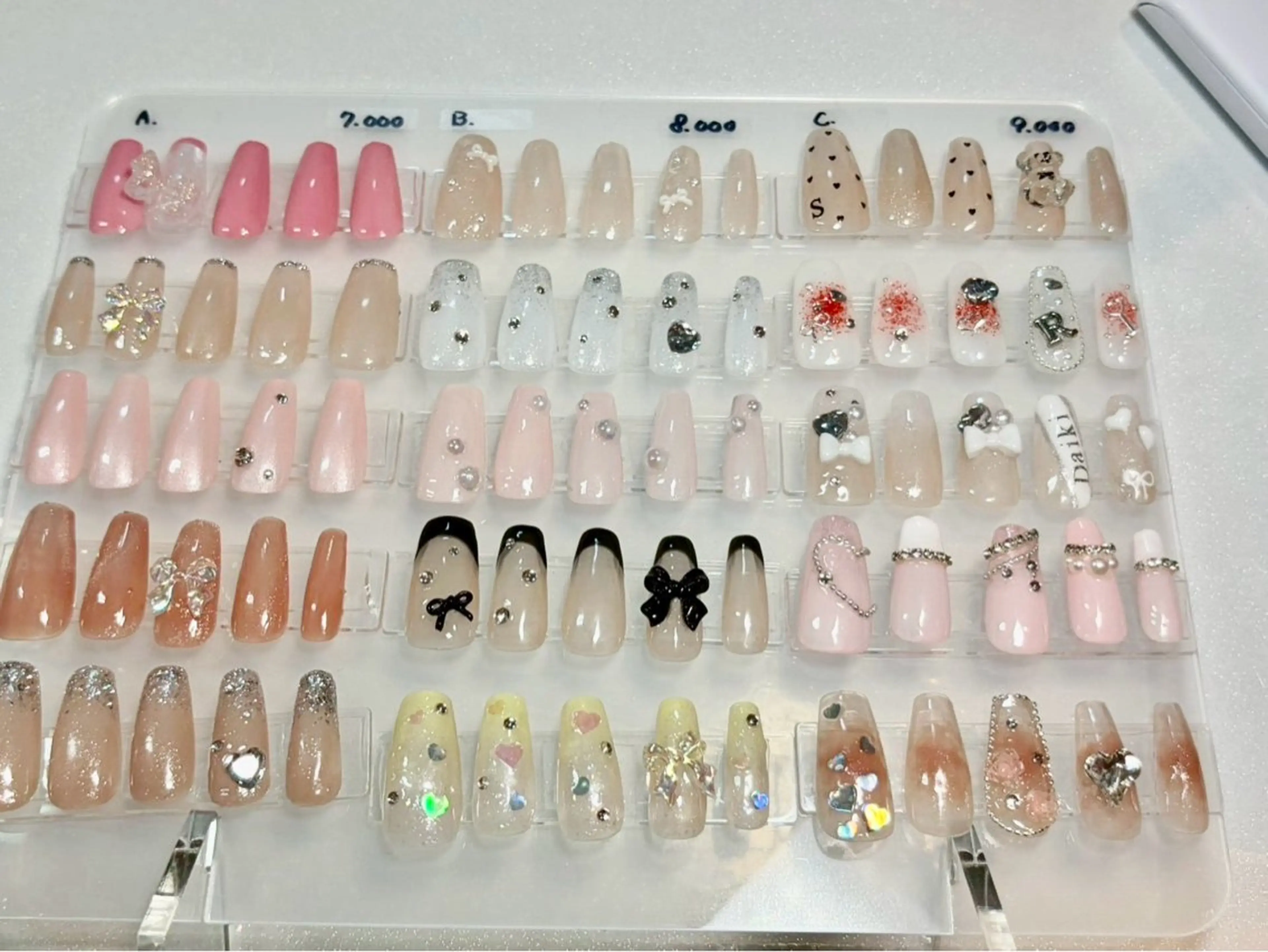 ネイル ハンドネイル silo salon しろさろんのネイルデザイン