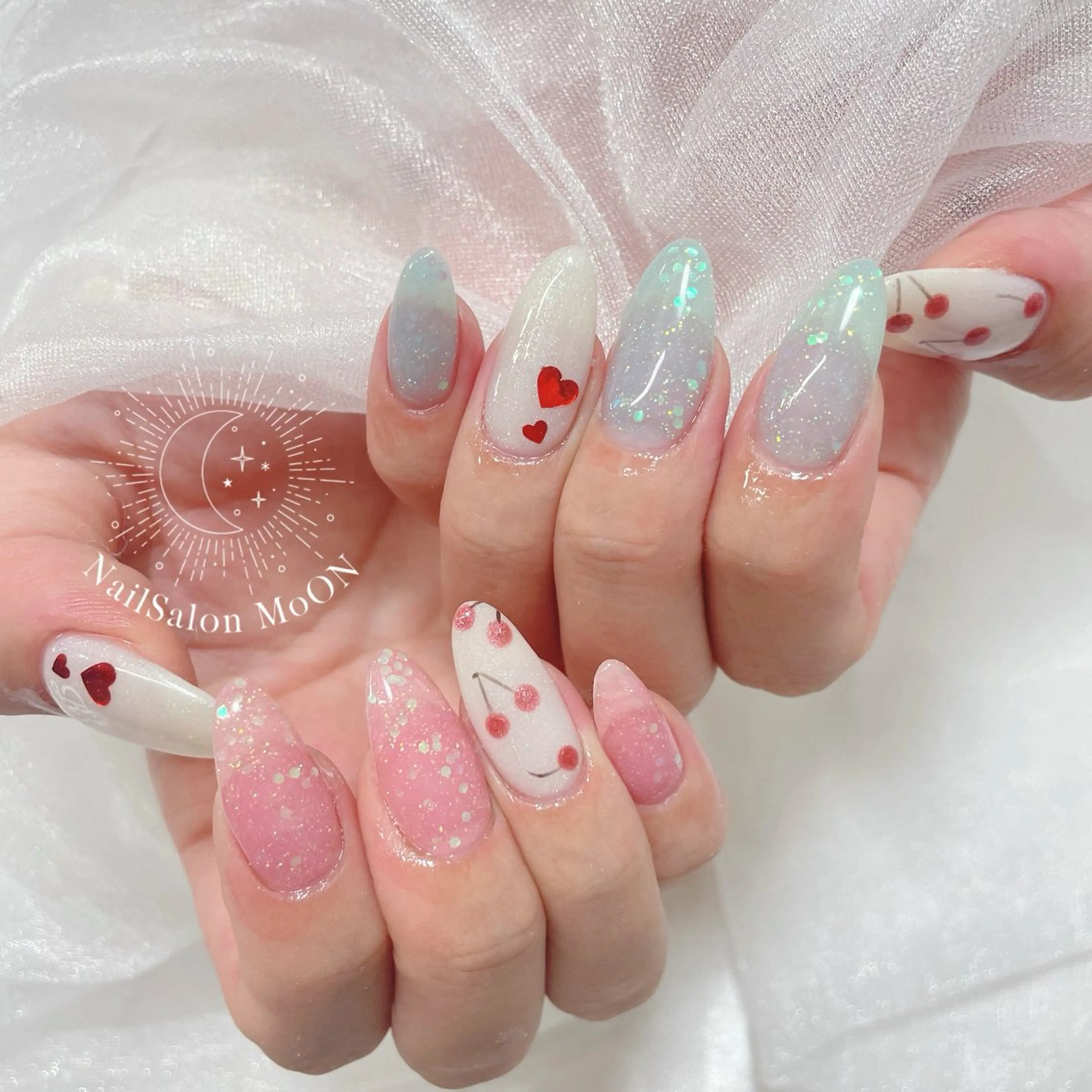 ネイル ハンドネイル ハンドケア MoON...❤︎ MeGuのネイルデザイン