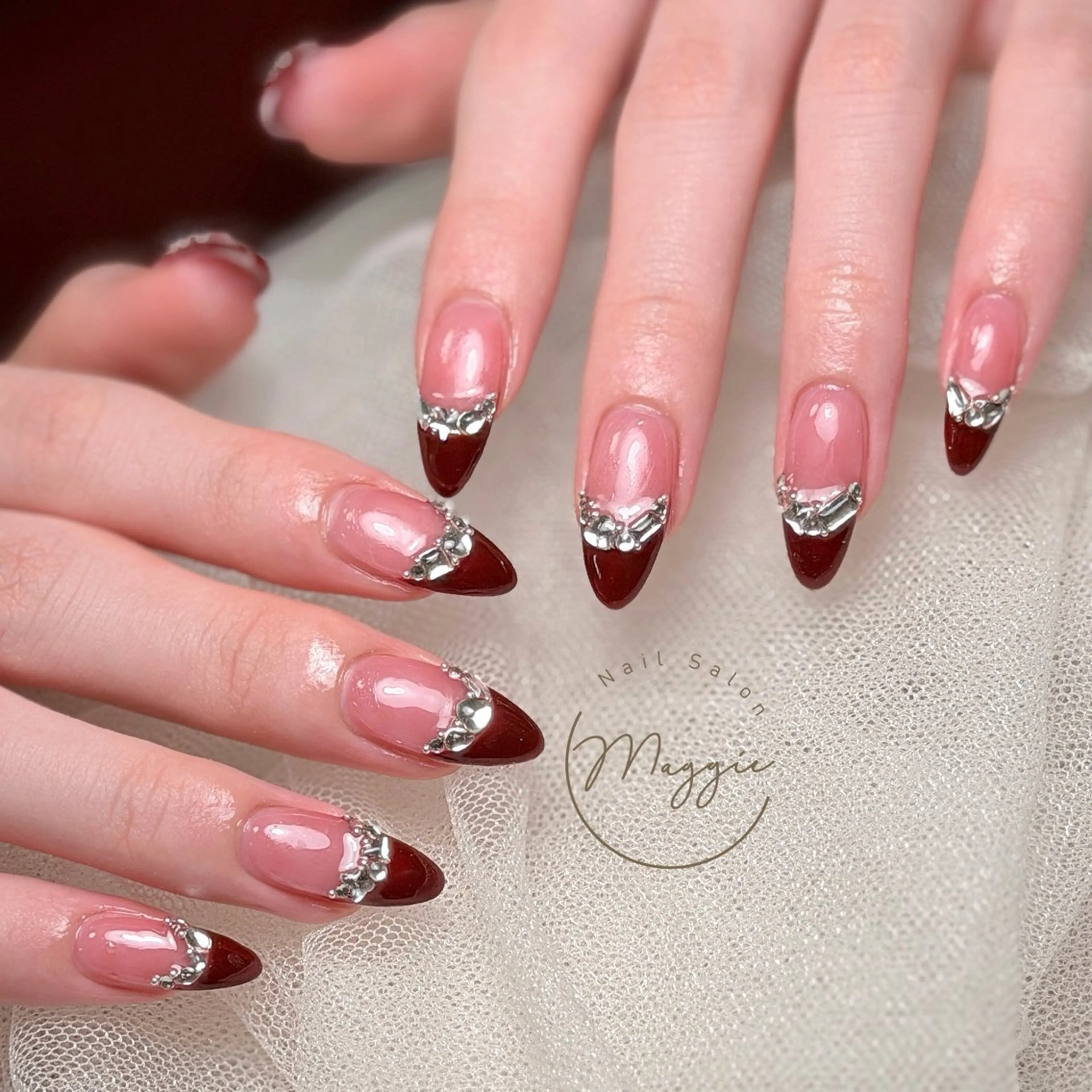 ネイル Maggie Nail🦩のネイルデザイン