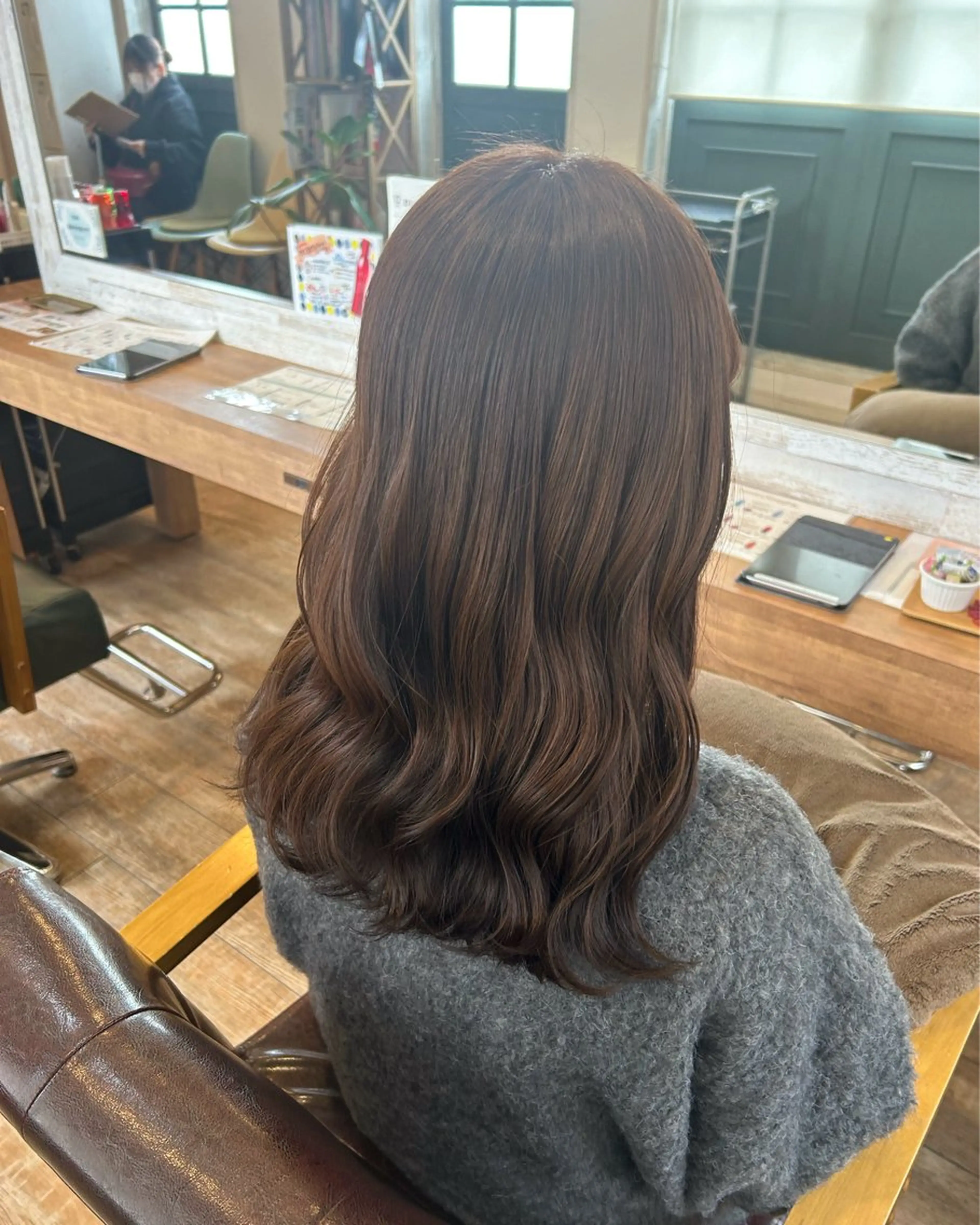 ミディアム NANA Rimのヘアスタイル