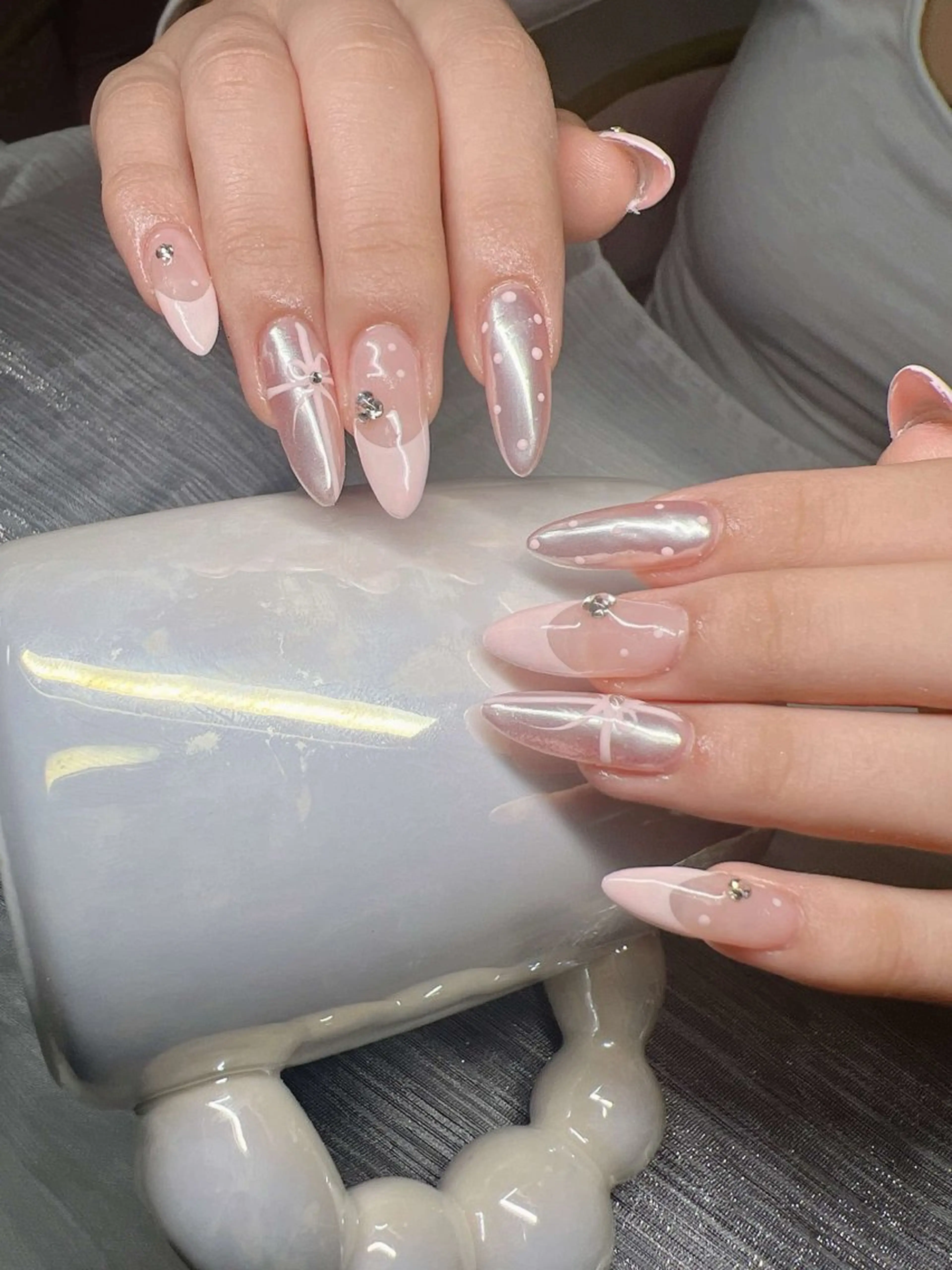 ネイル オーロラネイル チークネイル 長さ出し フットネイル フレンチネイル Lee Nails チップ長さだし専門店のネイルデザイン