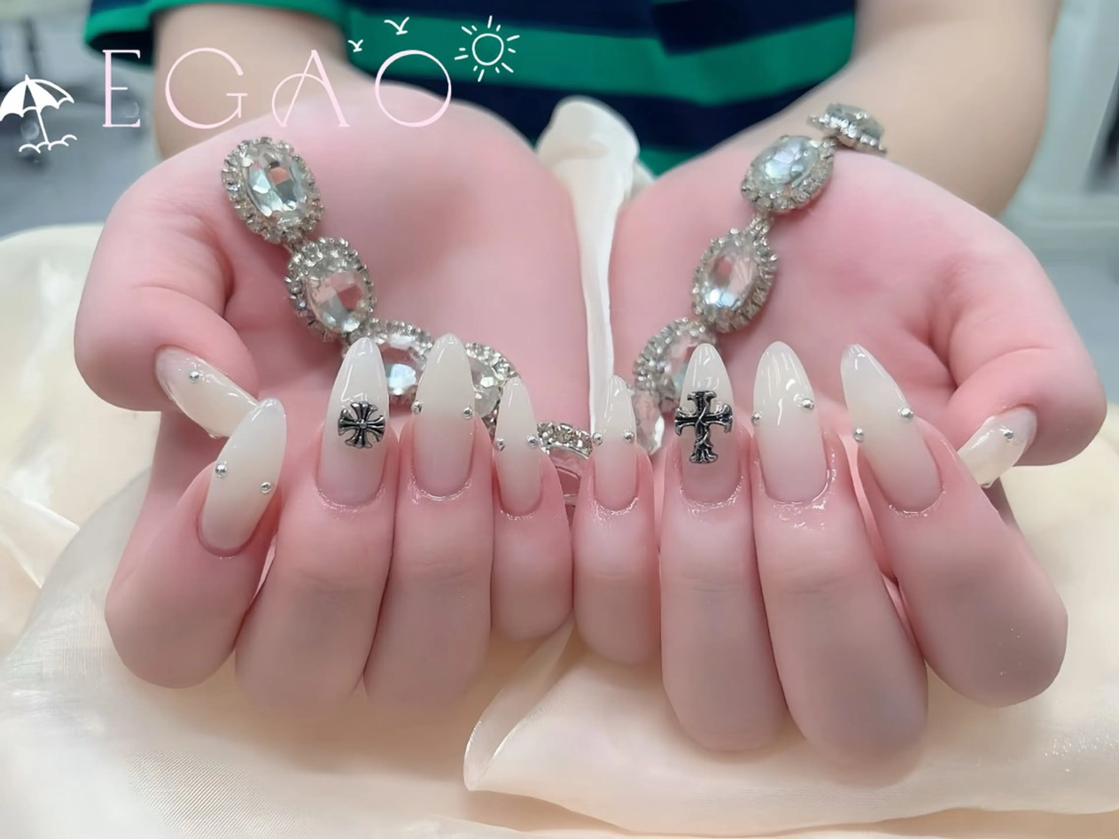 ネイル アートネイル フットネイル フレンチネイル ジェルネイル グラデーション ハンドネイル Egao Nail錦糸町店のネイルデザイン