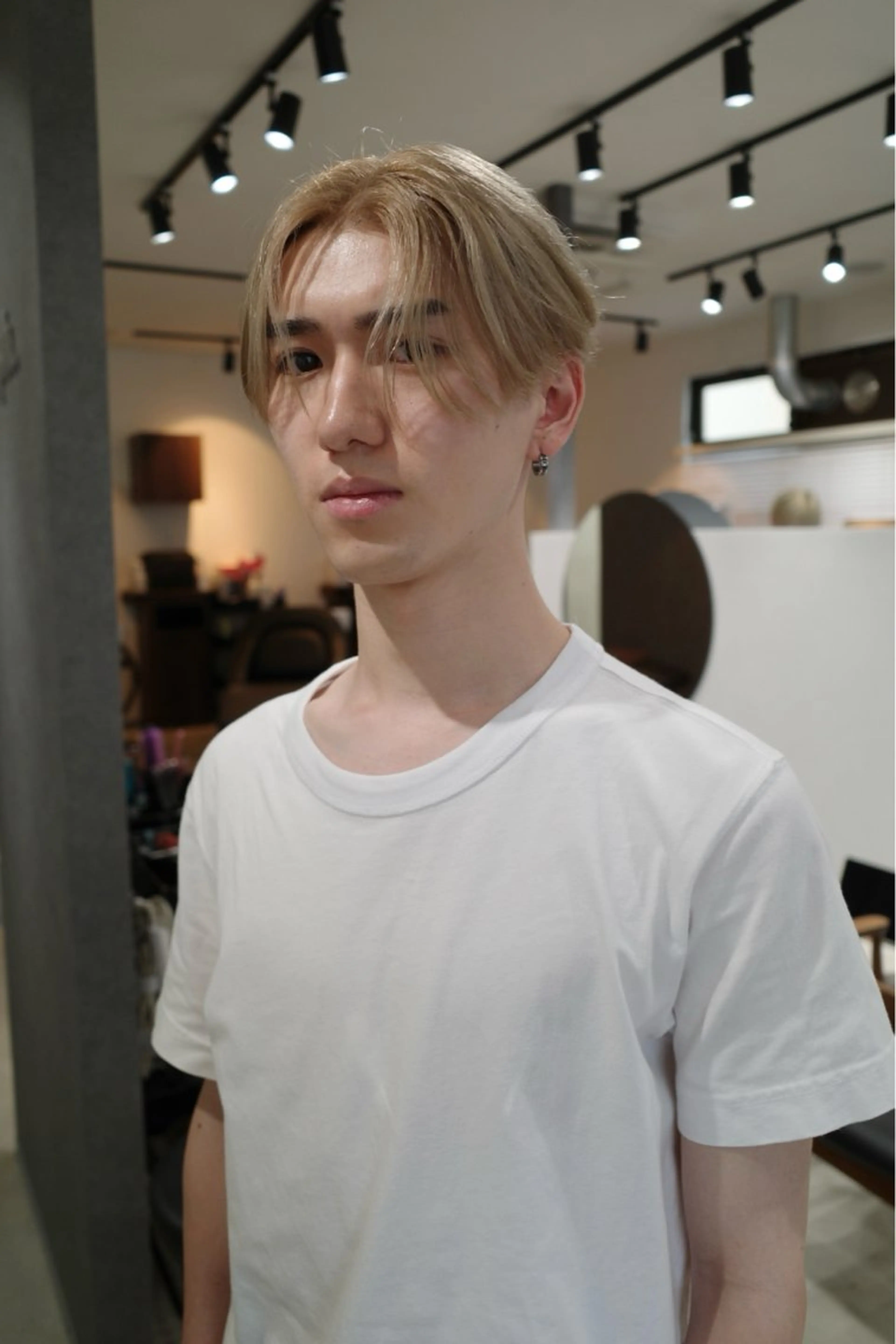 ショート メンズ メンズブリーチ カット ヘアカラー ボブ/レイヤー /河内温太のヘアスタイル