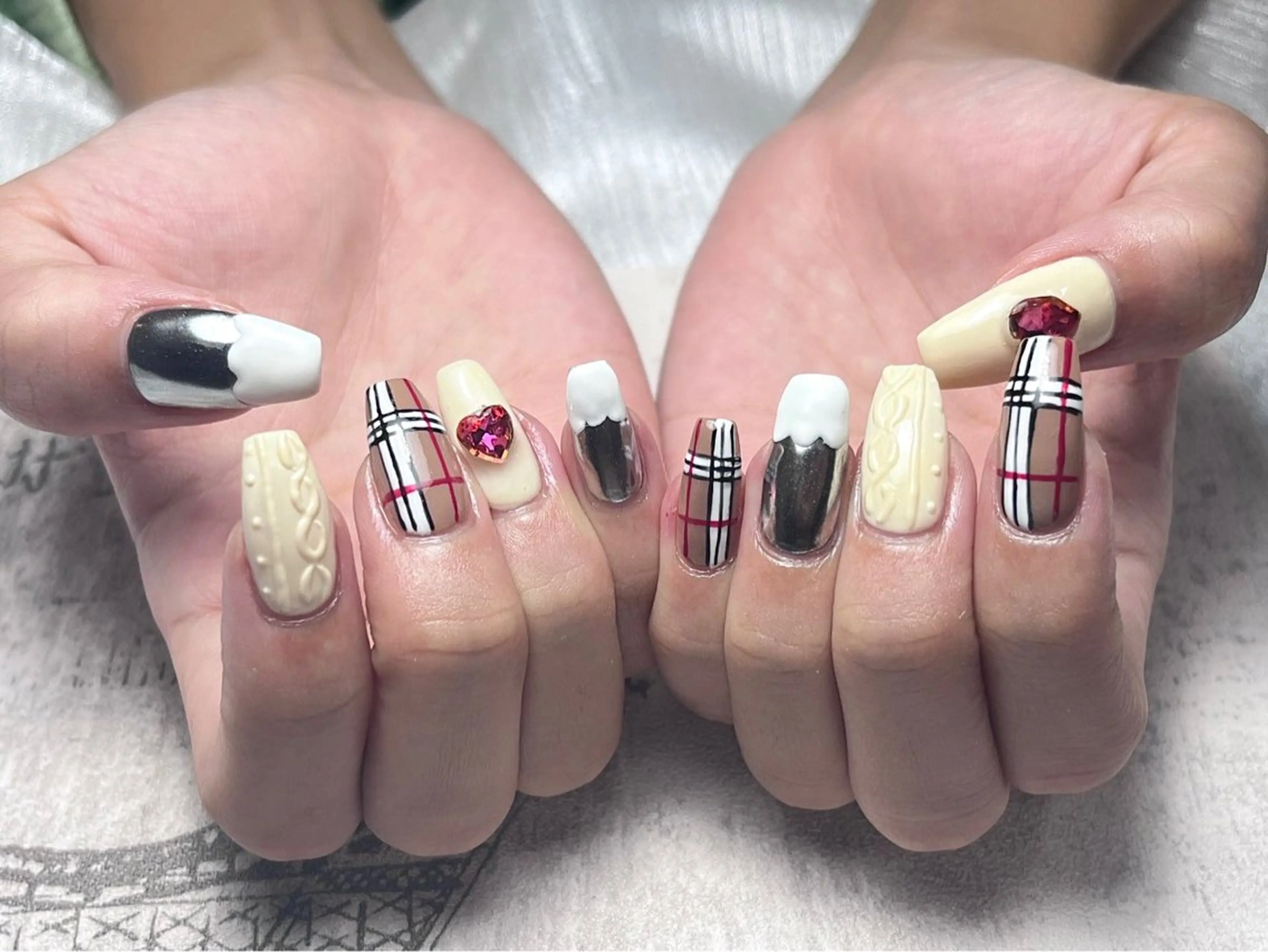 ネイル M.T nailのネイルデザイン
