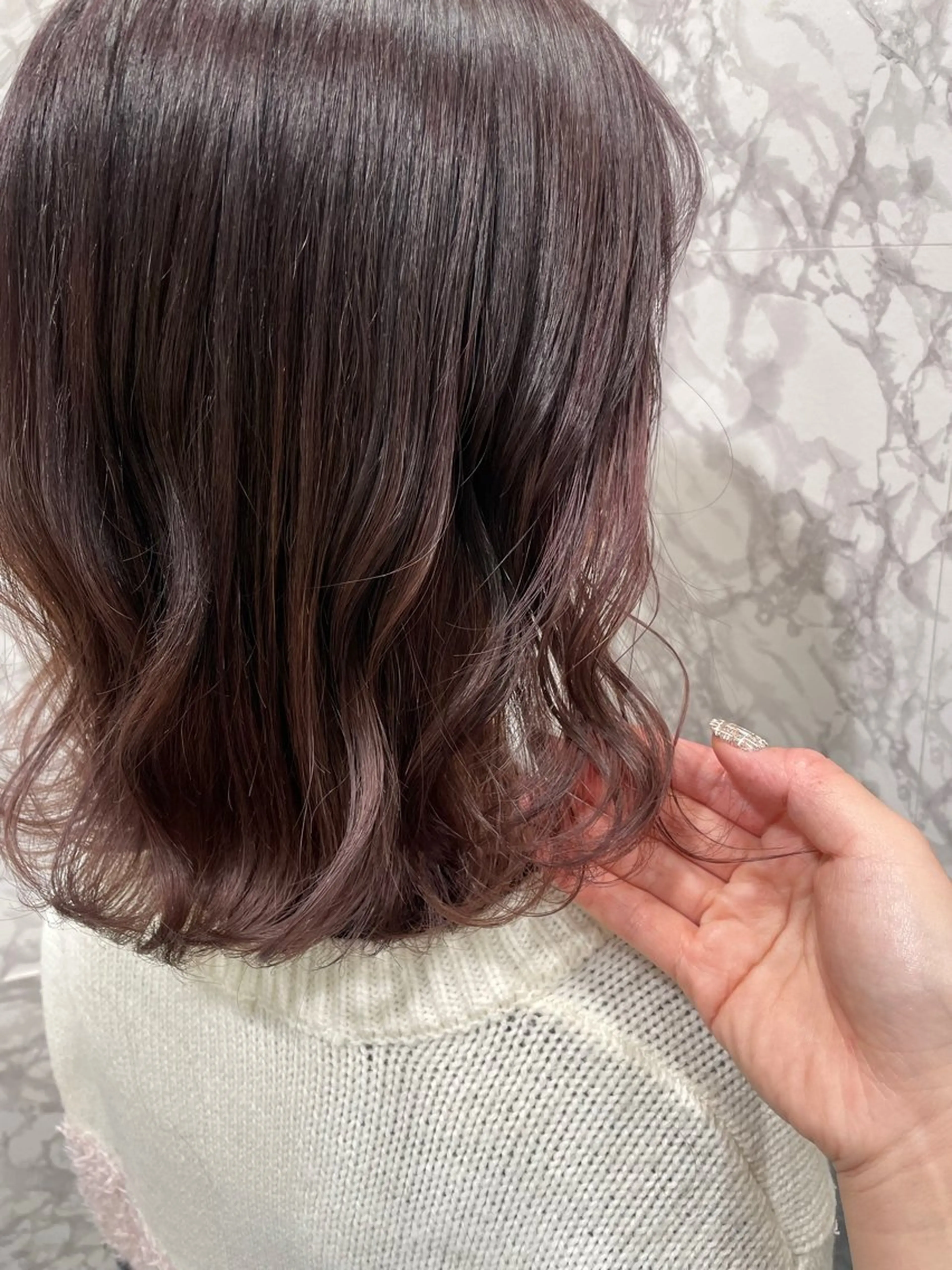 ミディアム カラー ヘアアレンジ 片山千晴✨ツヤ髪カラ ー✨顔まわりカット✨のヘアスタイル