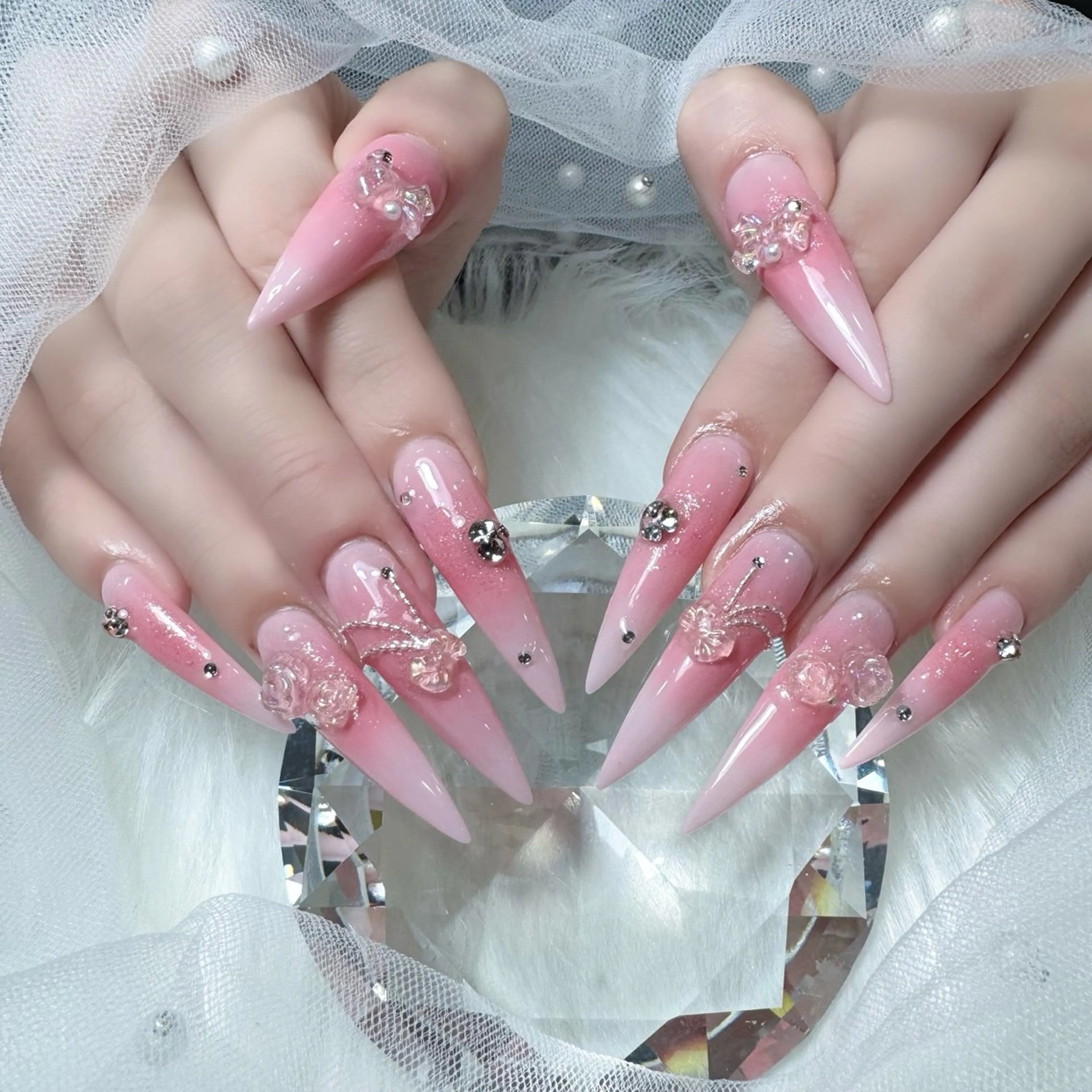 ネイル ハンドネイル ドリスネイルサロン所属・Doris Nail Salonのネイルデザイン