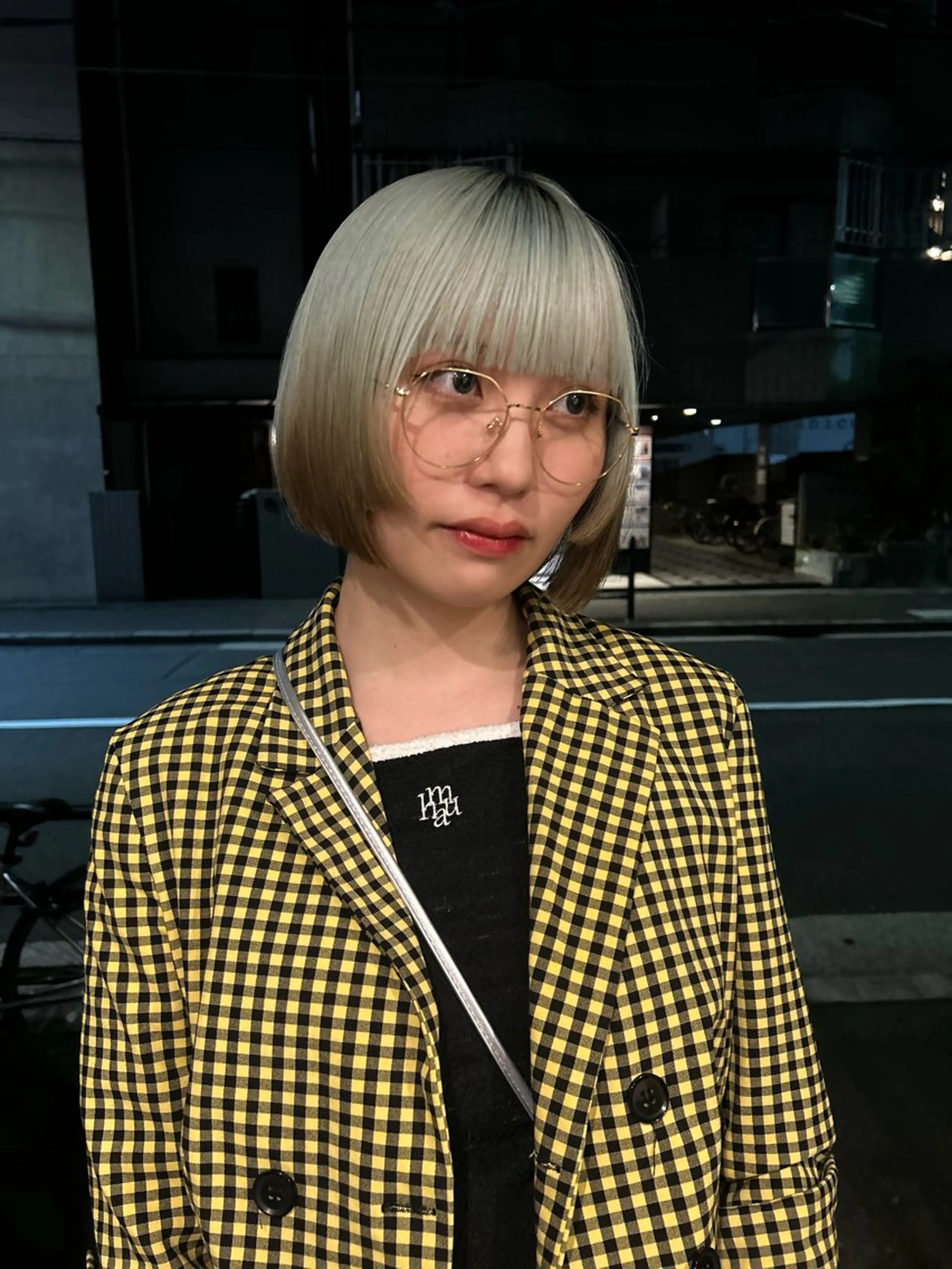 ショート hen所属・心斎橋/レイヤー/ ブリーチ/モエのヘアスタイル