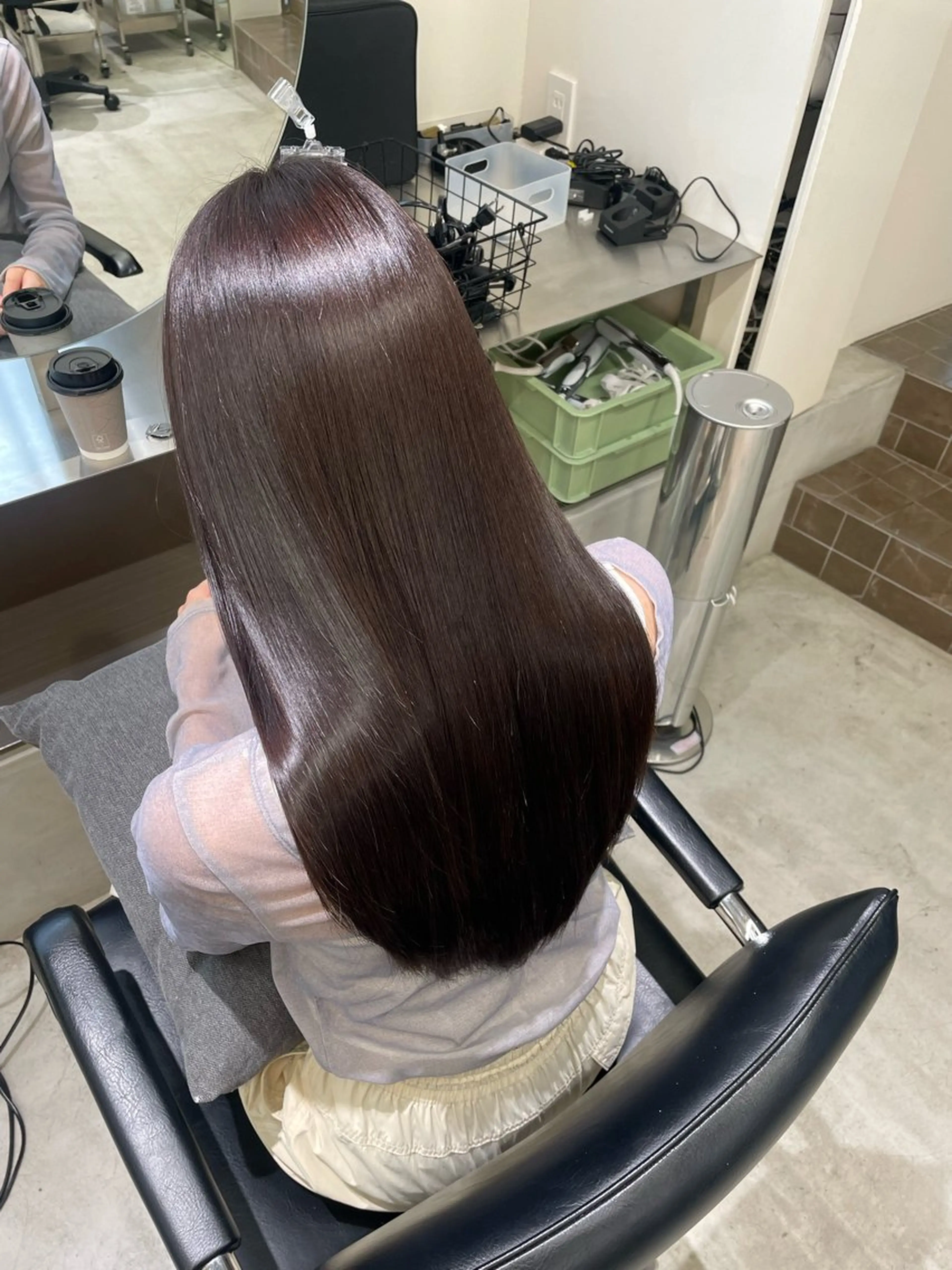 ロング トリートメント elena byartefice所属・安達 萌花のヘアスタイル