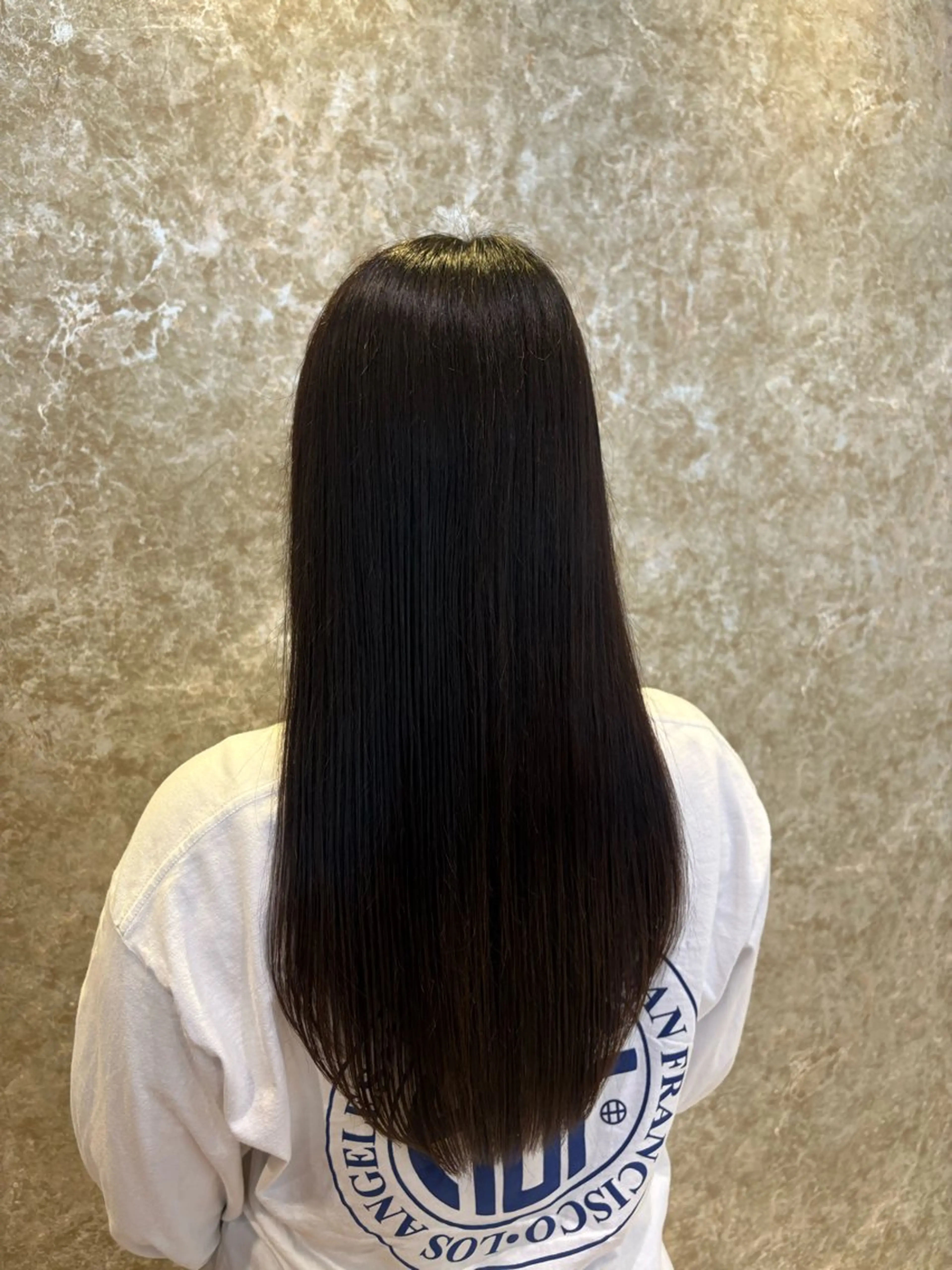 ロング カット アベ ミスズのヘアスタイル