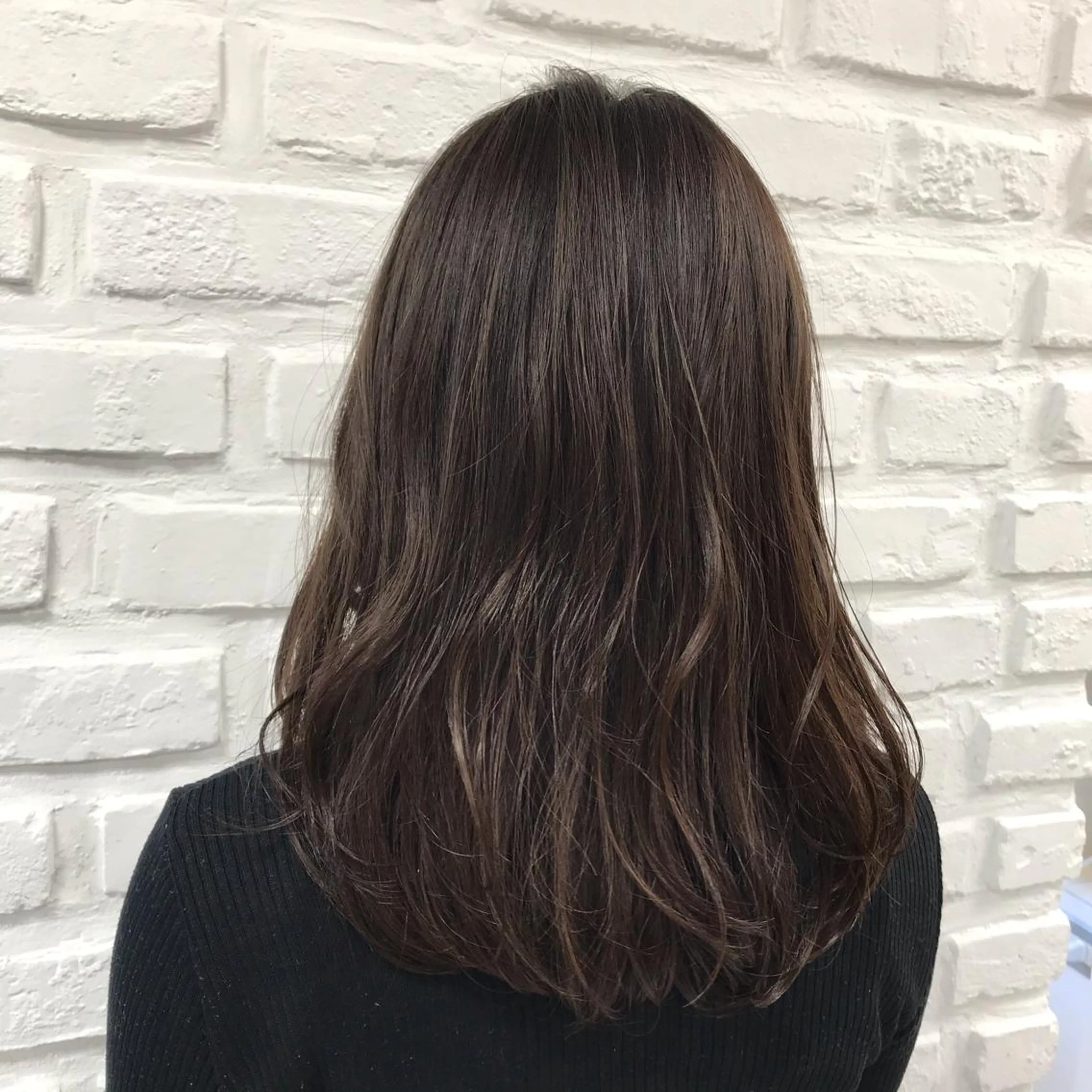 ミディアム カラー 透明感カラー グレージュ カット ヘアカラー 【暖色カラー特化】 中山由梨のヘアスタイル