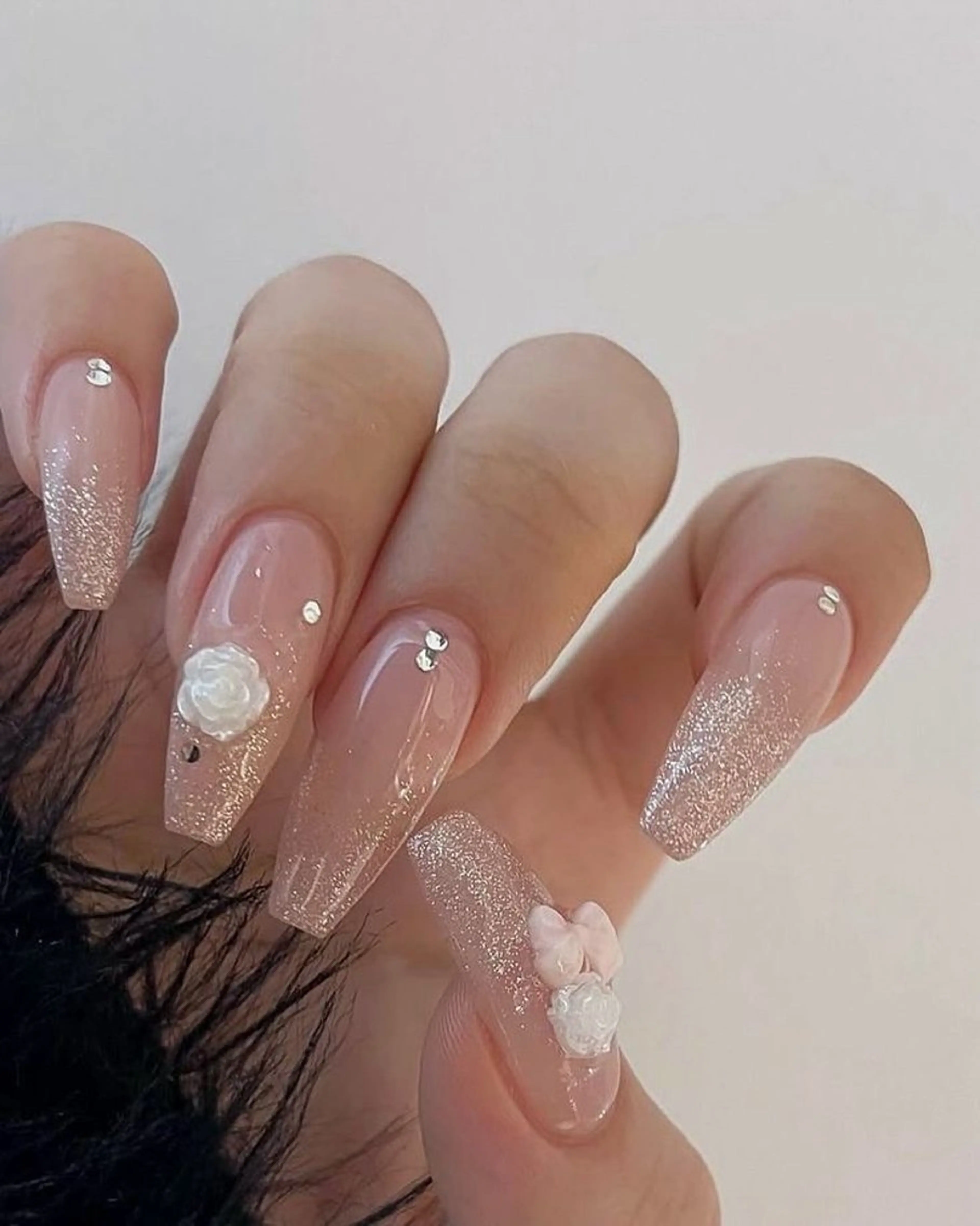 ネイル チークネイル フレンチネイル グラデーション 韓国ネイル マグネットネイル ハンドネイル Hana Nailのネイルデザイン