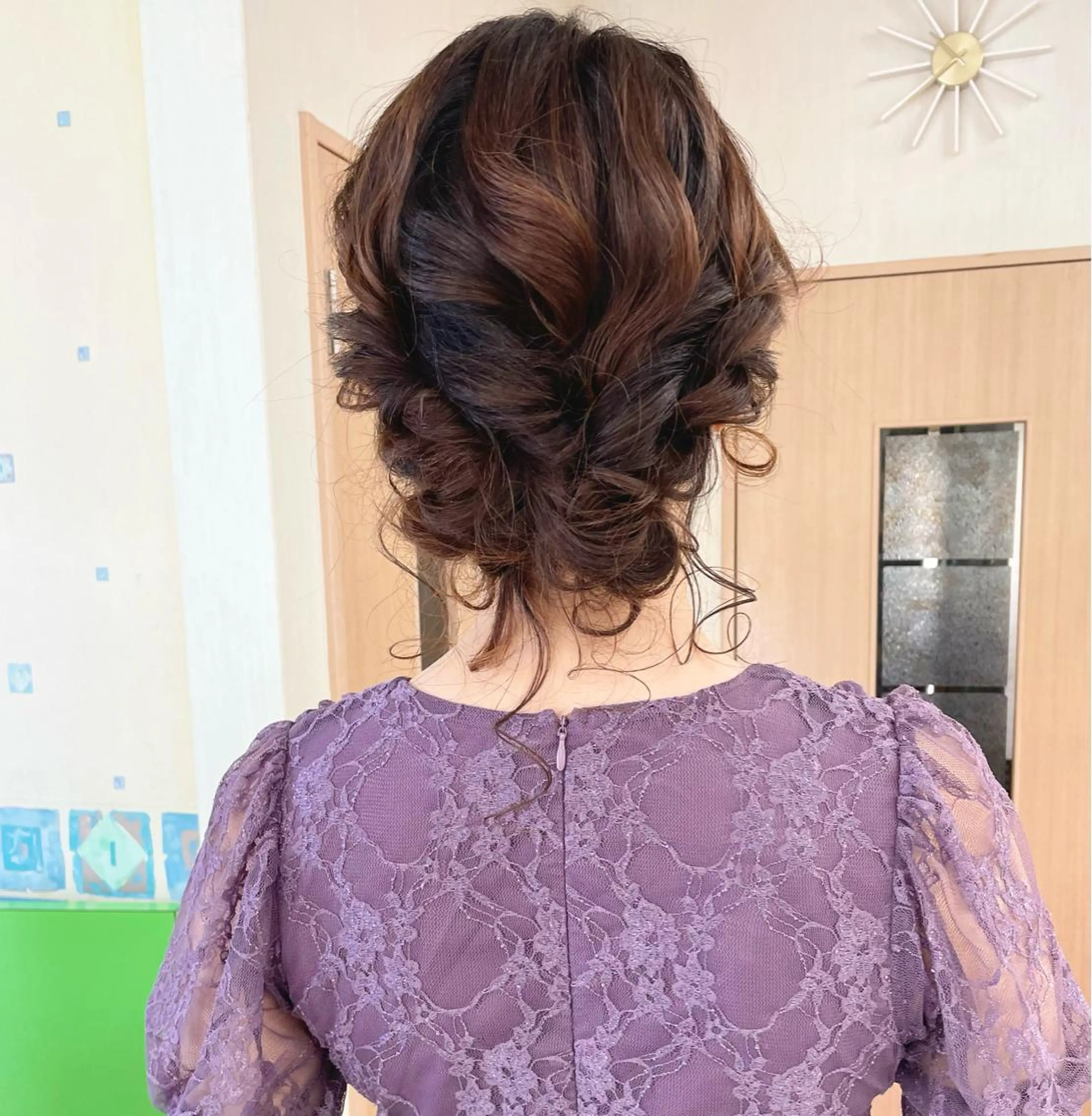 セミロング ヘアアレンジ yui .のヘアスタイル