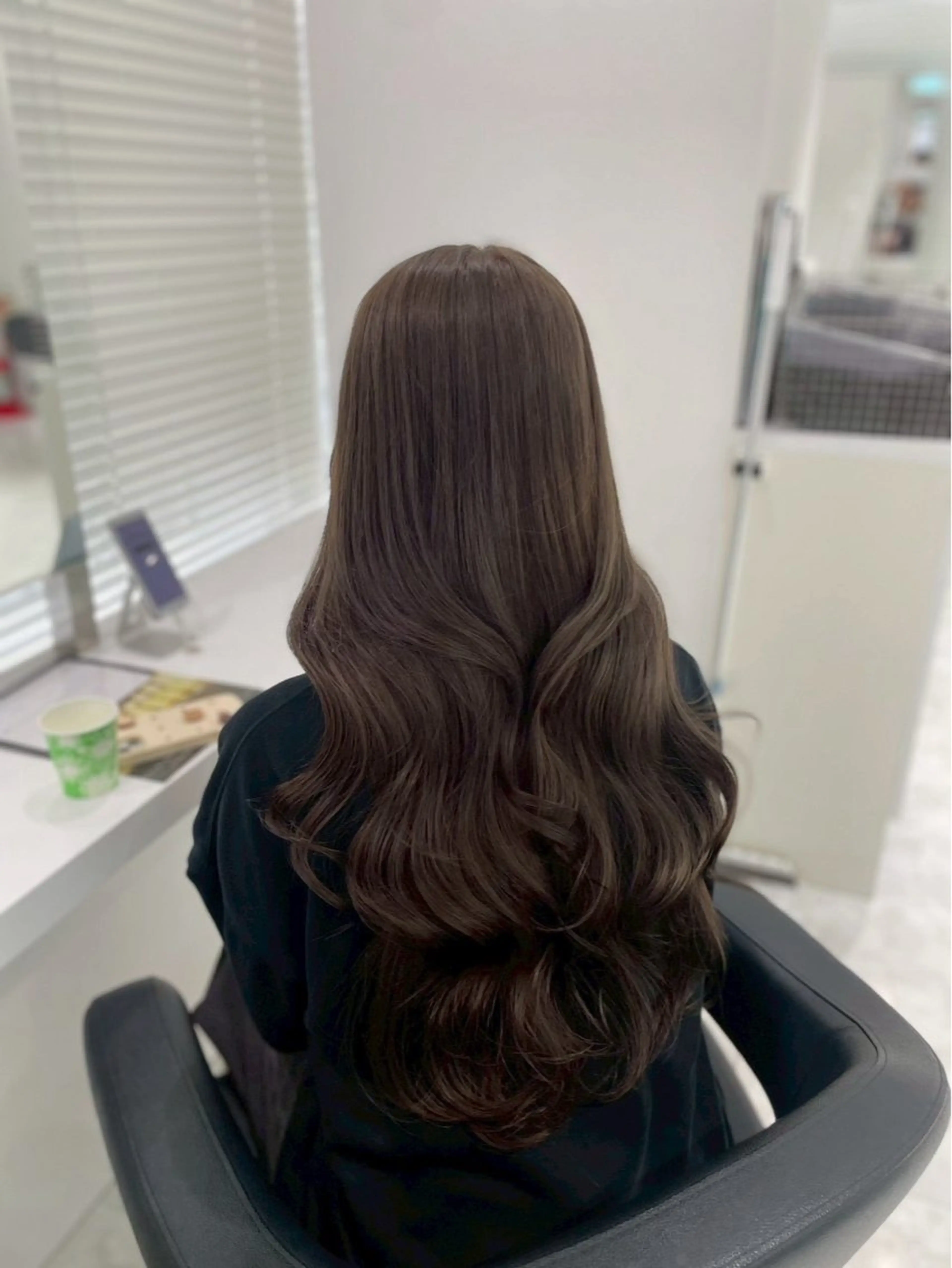 ロング 矢崎 璃乃のヘアスタイル