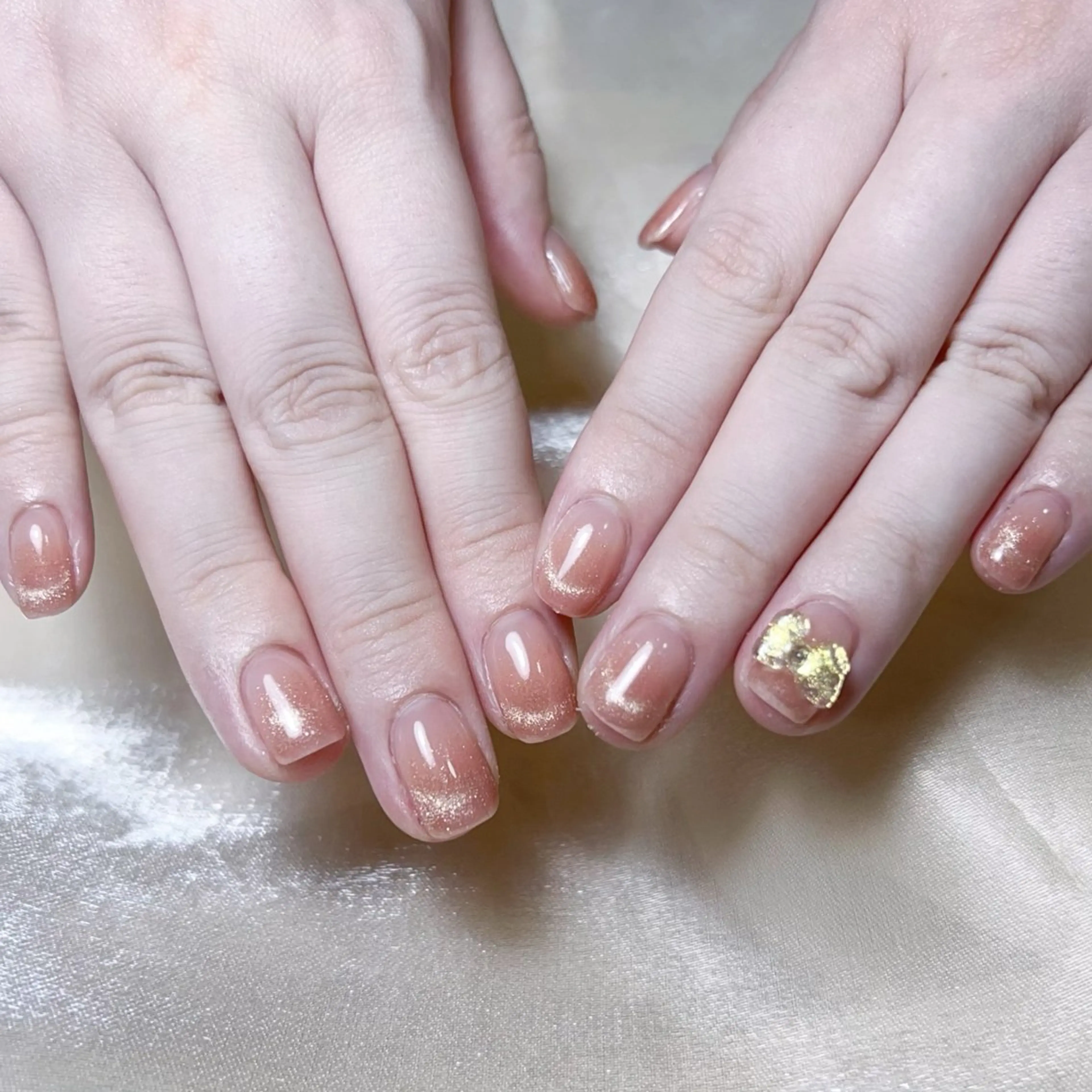 ネイル フレンチネイル マグネットネイル マグネットフレンチ ハンドネイル NAILサロン 木にいるのネイルデザイン