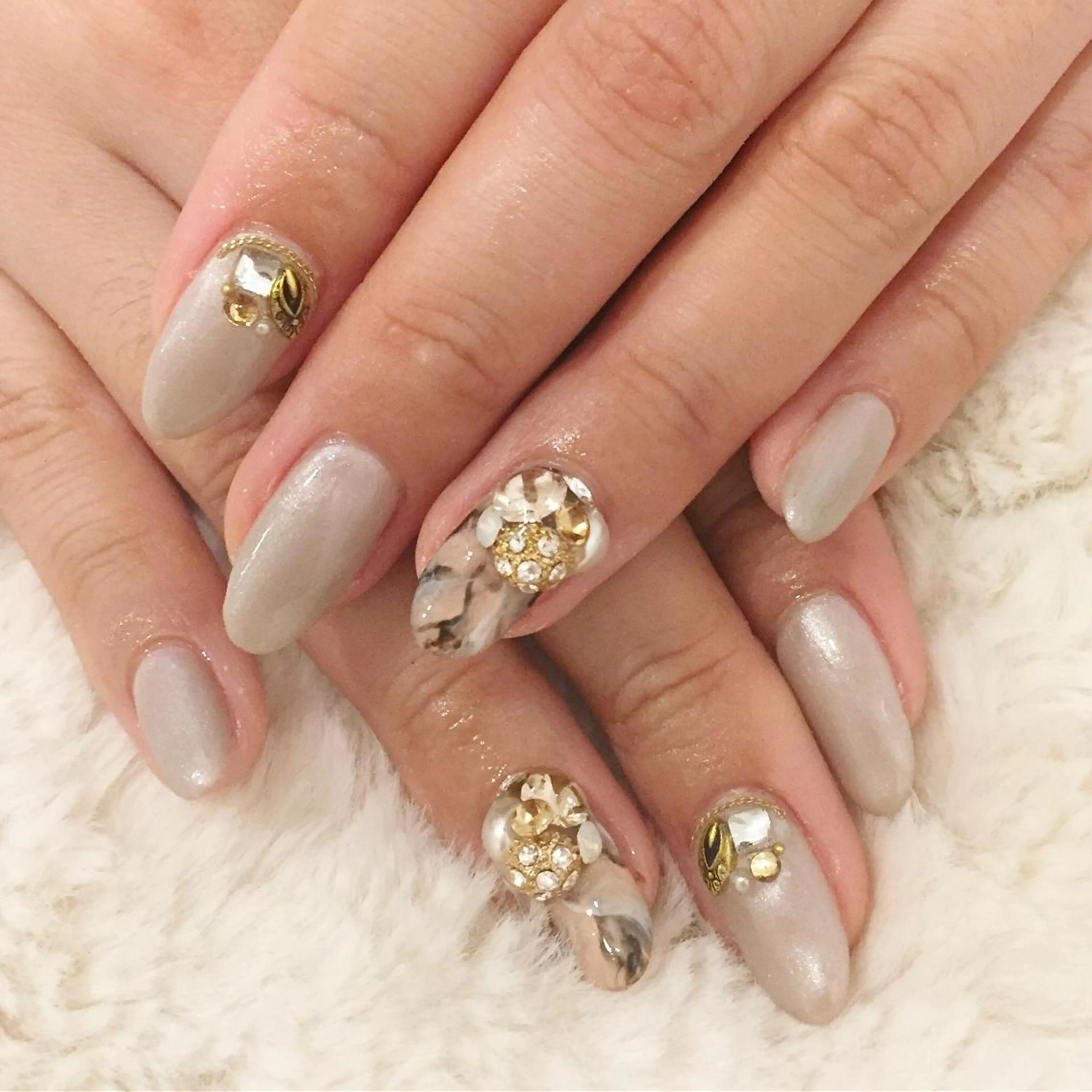 ネイル ジェルネイル 東 千夏のネイルデザイン