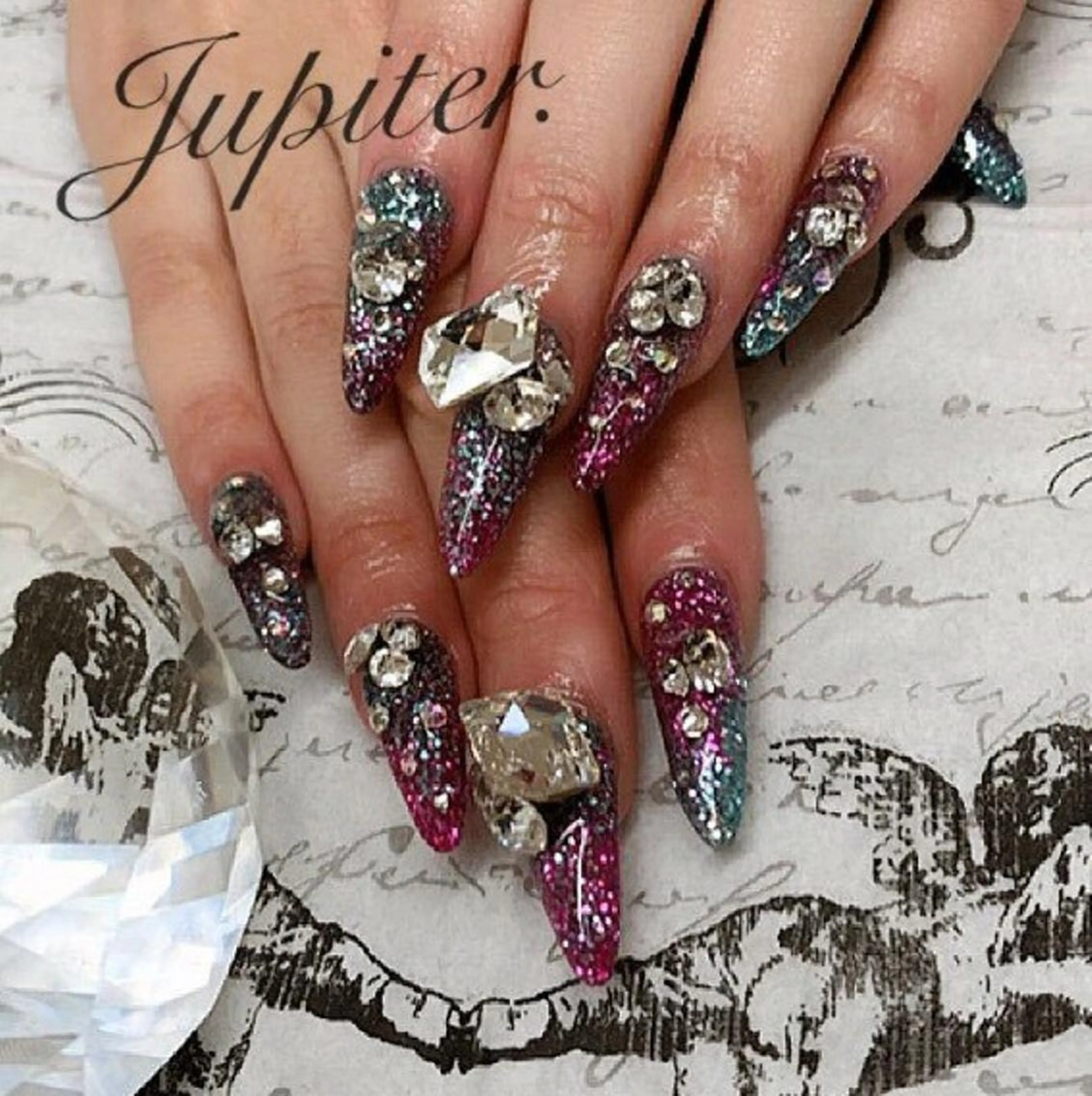 ネイル ラメ(グリッター) スカルプネイル スクエアネイル ストーンネイル PrivateSalon Jupiter所属・Jupiter .のネイルデザイン