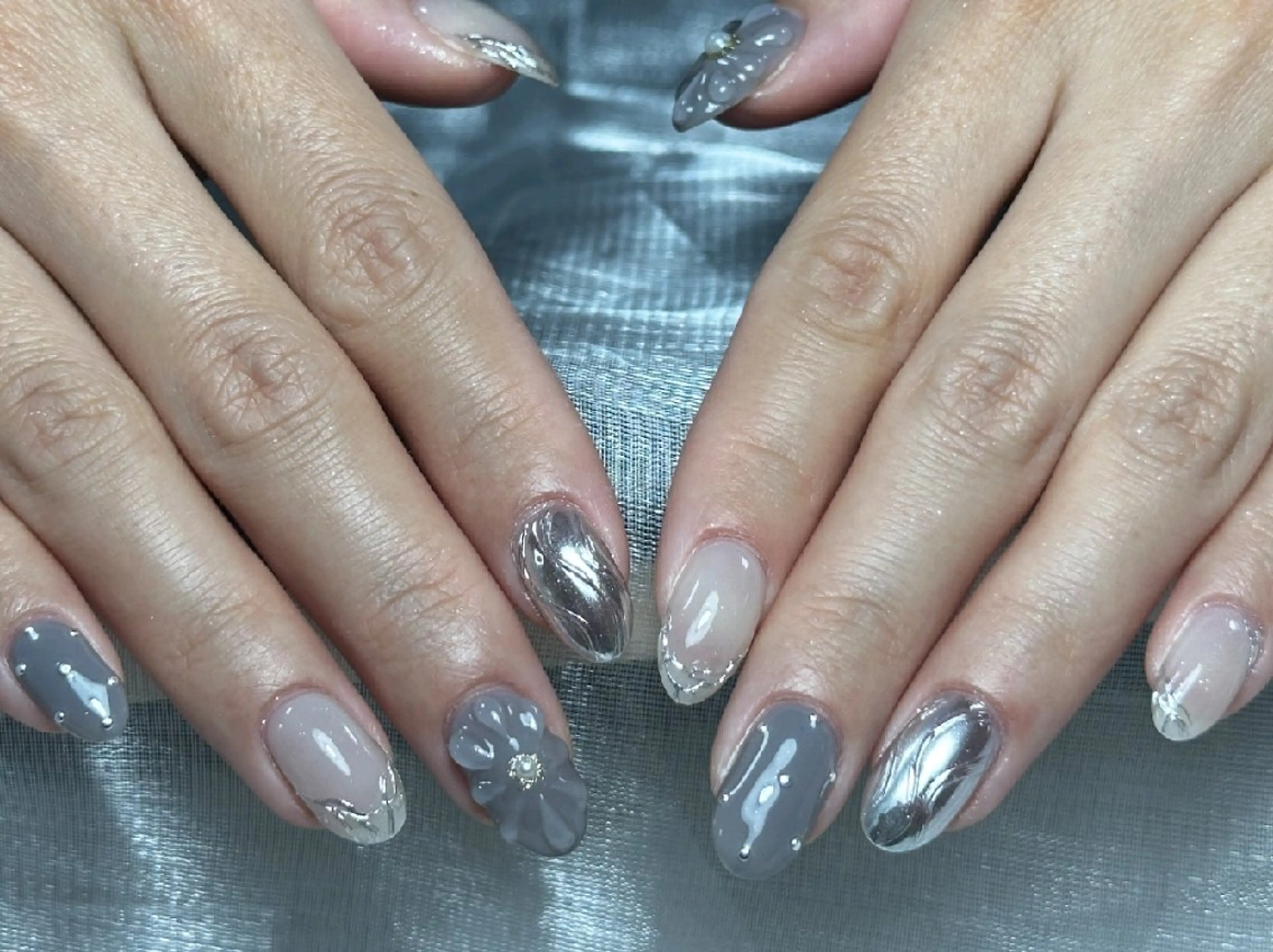 ネイル チークネイル 長さ出し フレンチネイル グラデーション マグネットネイル ハンドネイル ハンドケア ⭐️Syu Rei⭐️のネイルデザイン