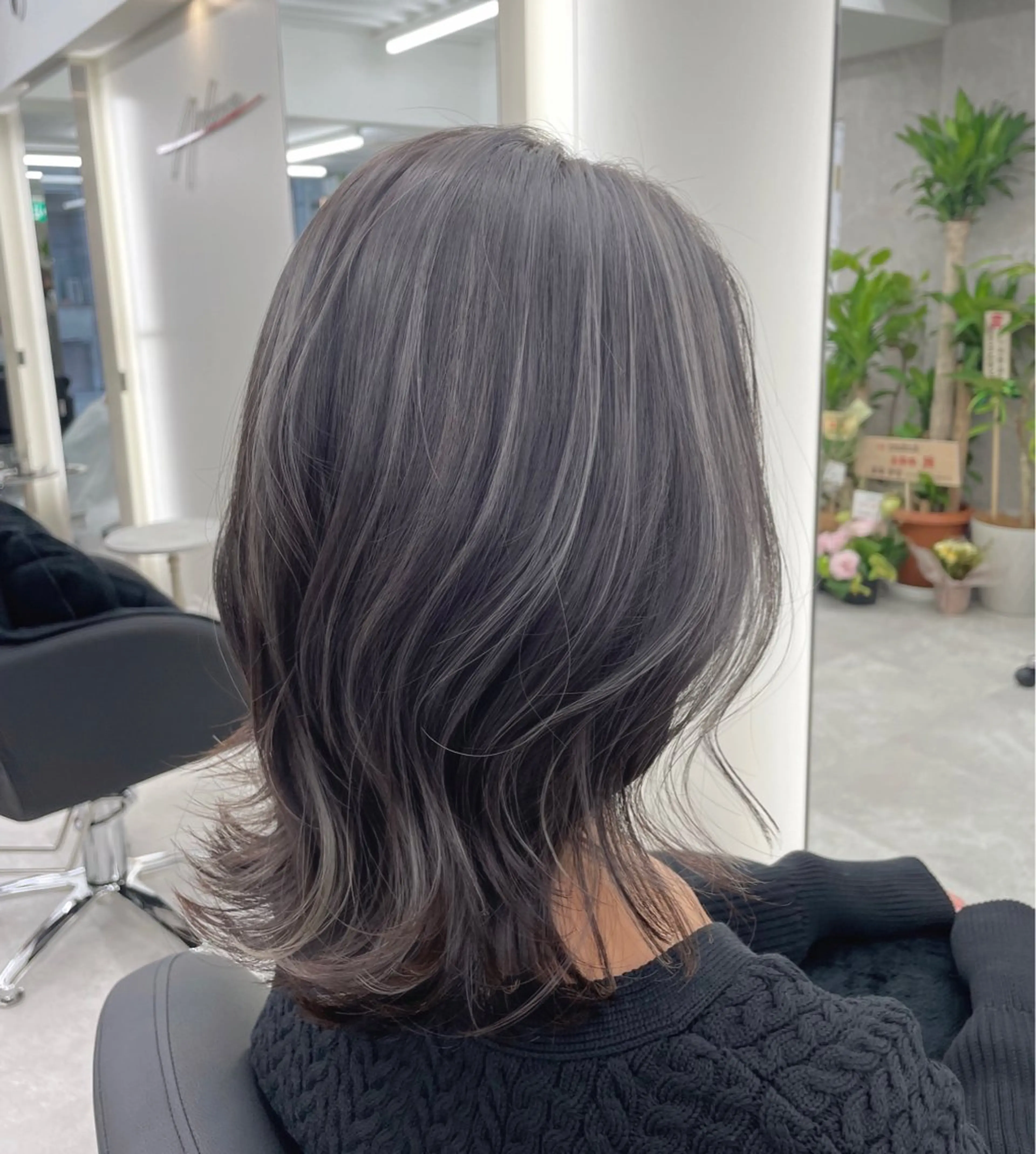 ミディアム カラー ヘアカラー 心斎橋/ブリーチなし 髪質改善/レイヤーのヘアスタイル