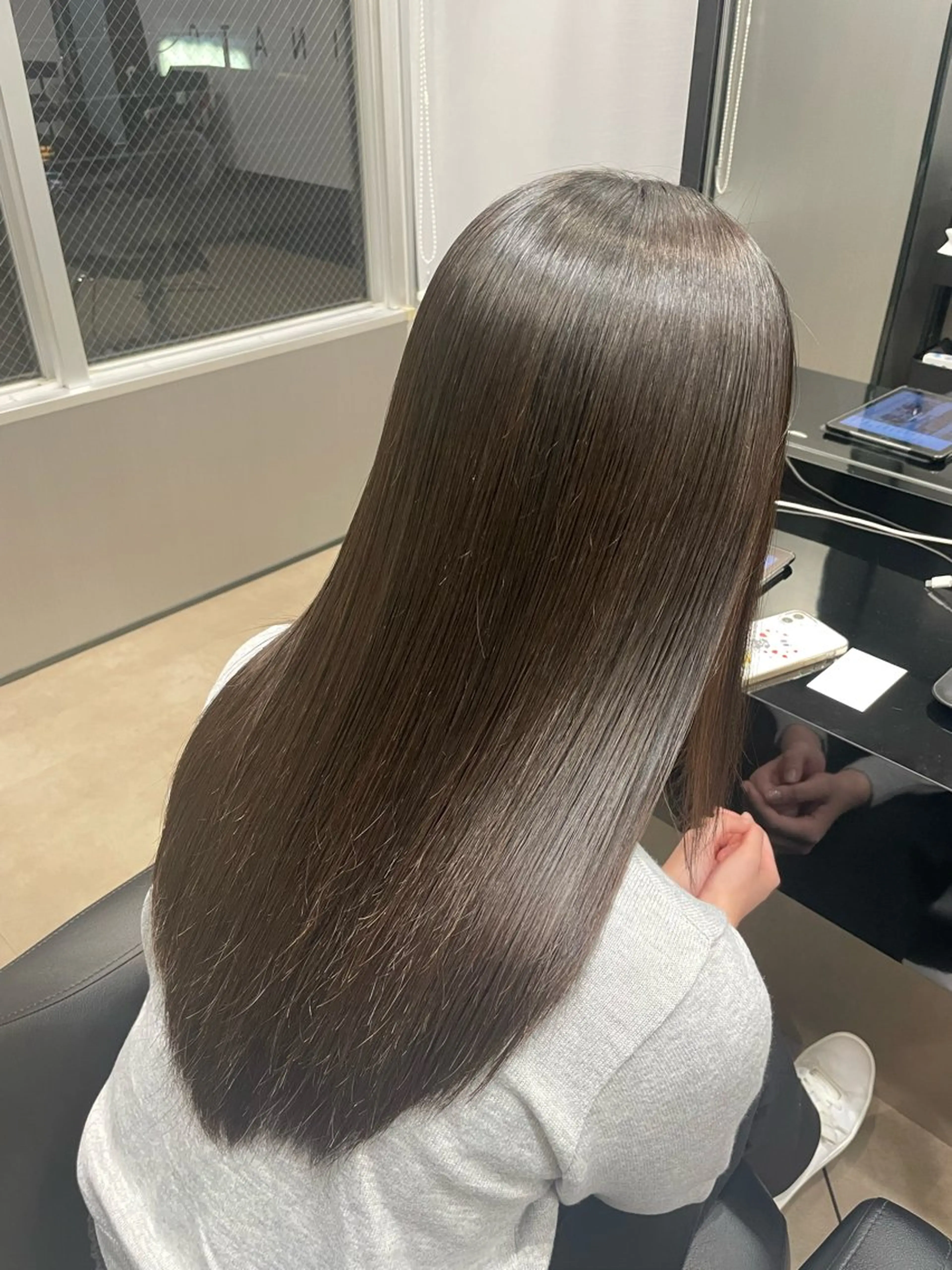 ロング 田端 奈緒のヘアスタイル