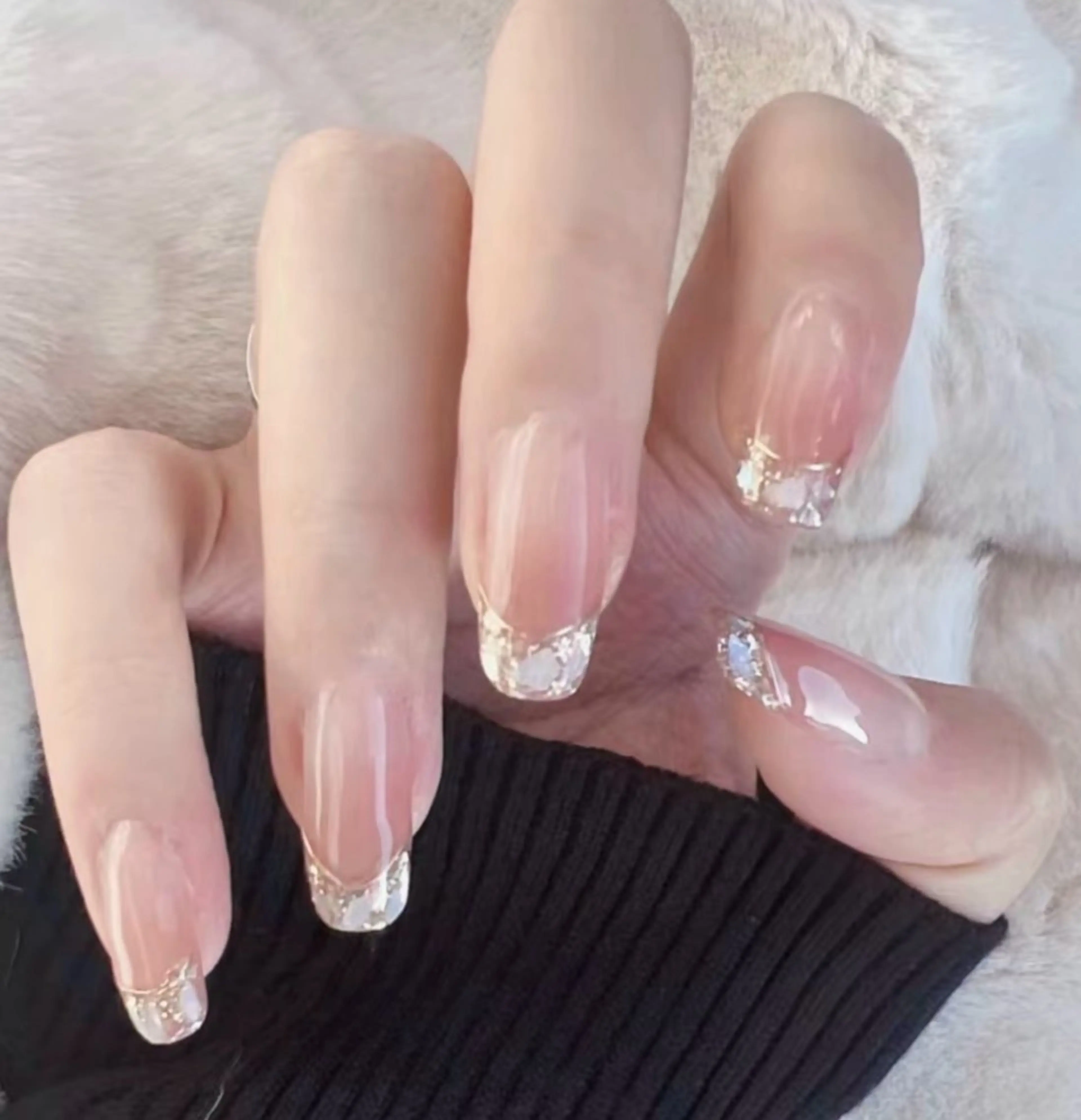 ネイル LEDアイラッシュ ∩_∩アオイのマツエク・マツパデザイン