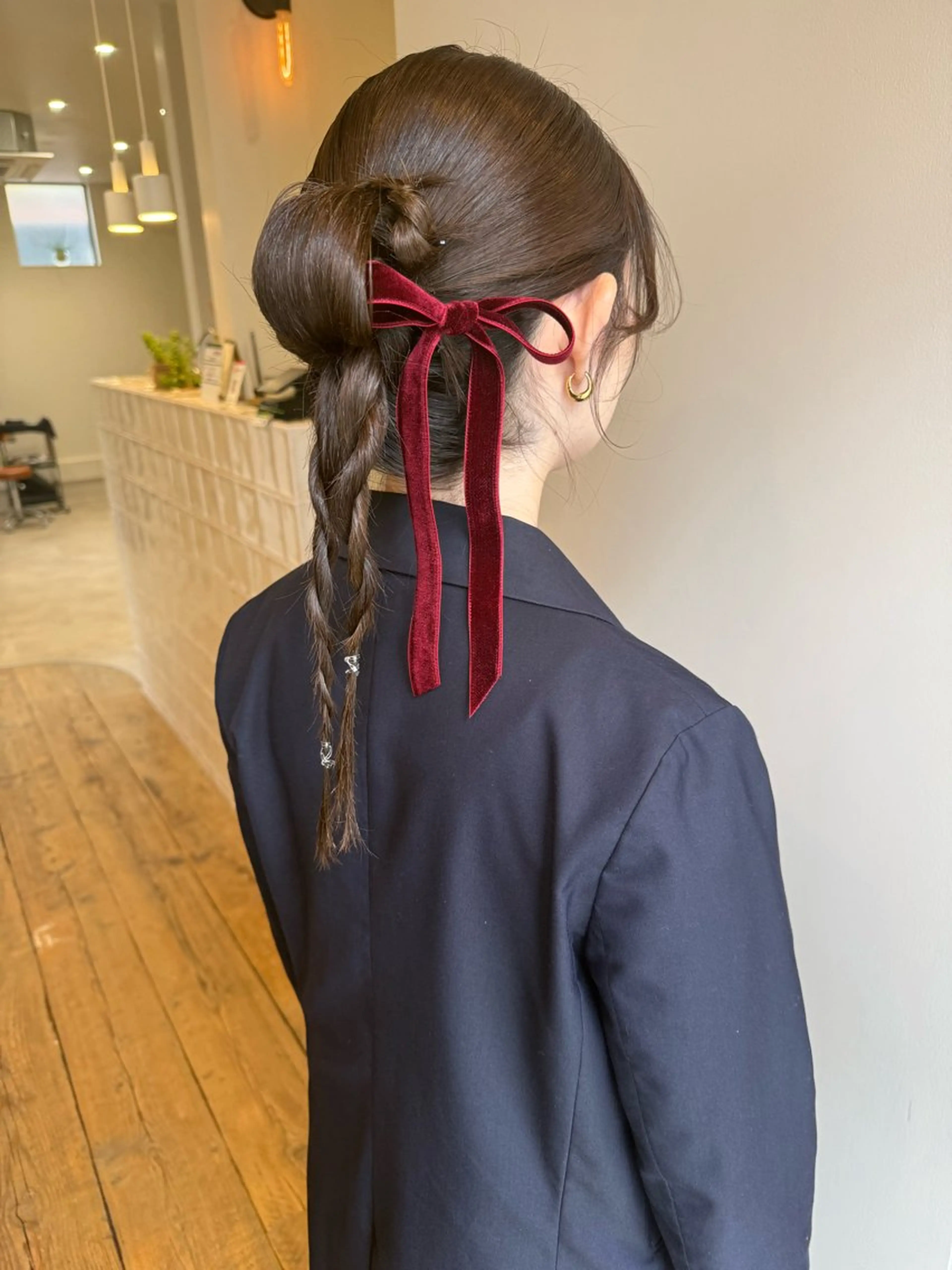 セミロング ヘアアレンジ 💛🤍U too e’s 鎌倉🧸のヘアスタイル