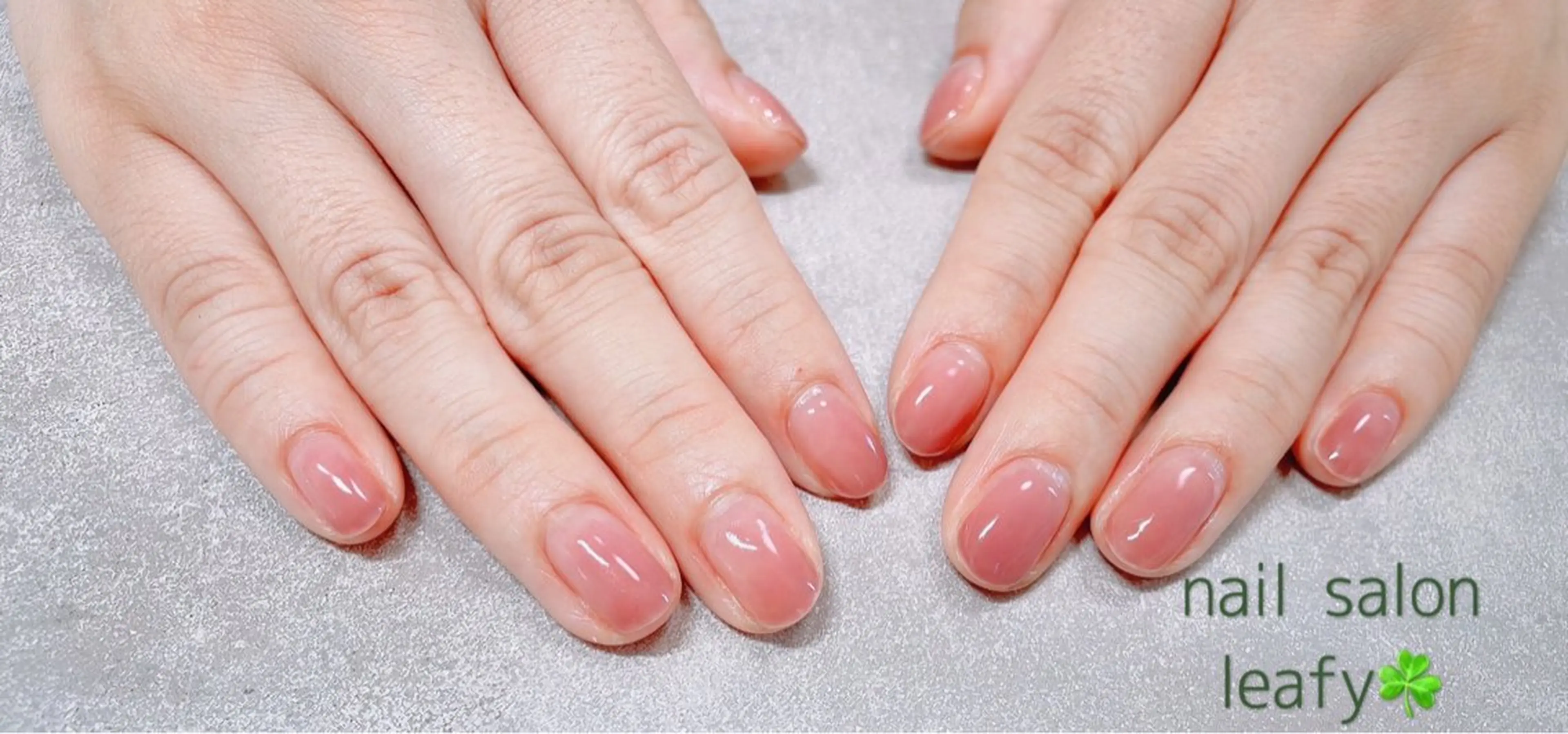 ネイル グラデーション ピンク ネイルサロン leafyのネイルデザイン