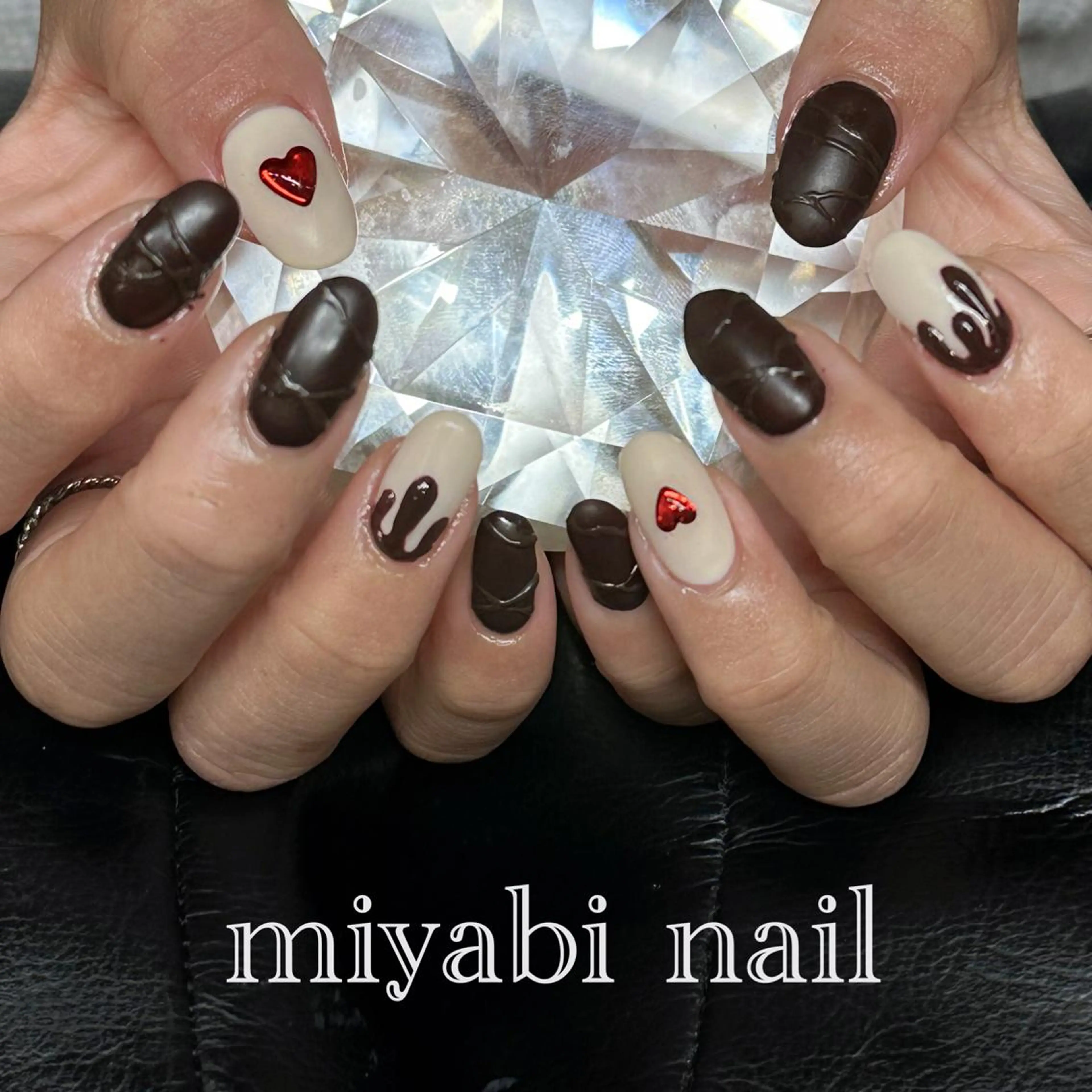 ネイル ブラウン ジェルネイル ハート マットネイル 持ち込み ハンドネイル miyabi nail 桂川駅近くのネイルデザイン