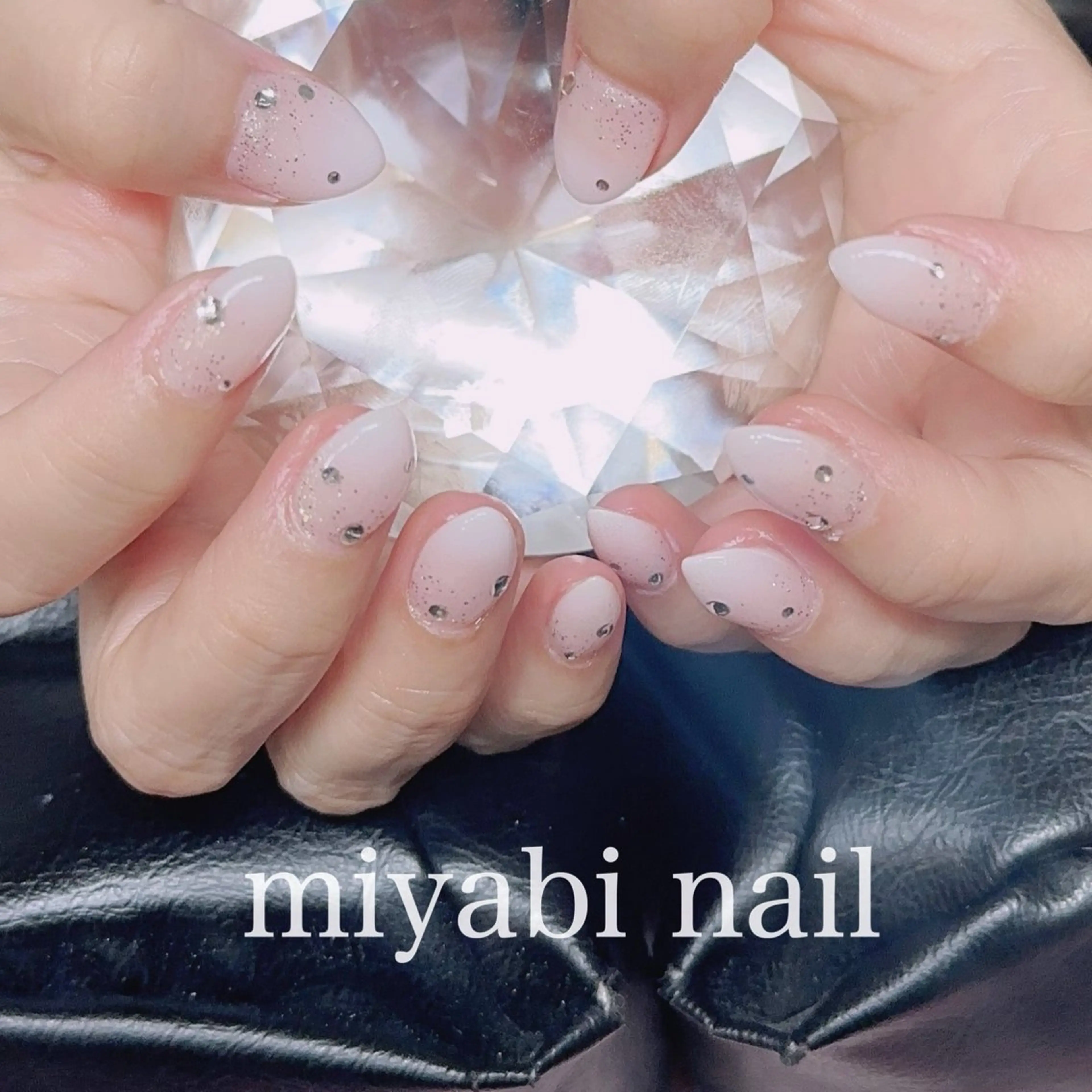 ネイル ジェルネイル グラデーション ラメ(グリッター) 持ち込み ストーンネイル ハンドネイル miyabi nail 桂川駅近くのネイルデザイン
