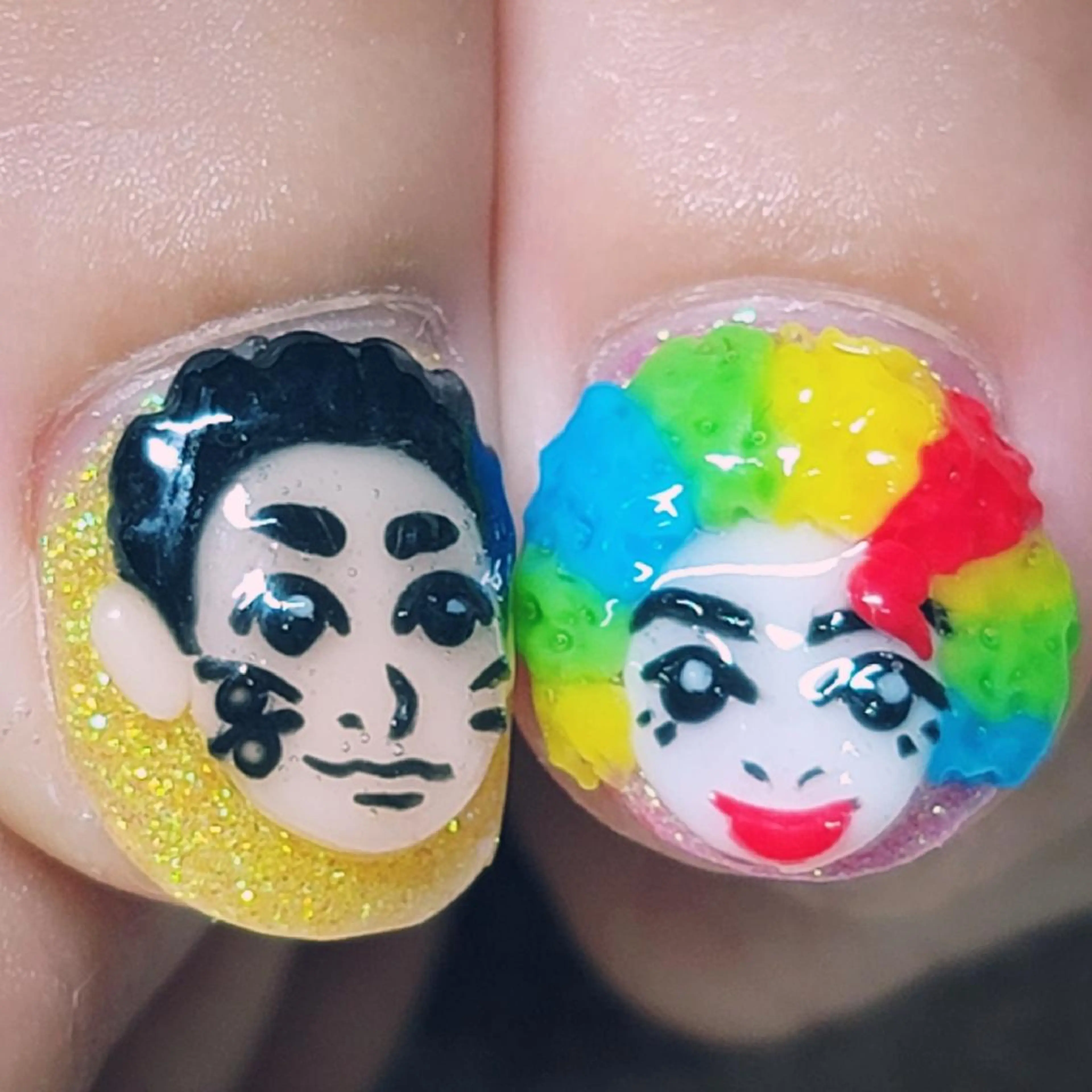 ネイル ラメ(グリッター) ピンク 黄色 ハンドネイル よしだ ひろきのネイルデザイン