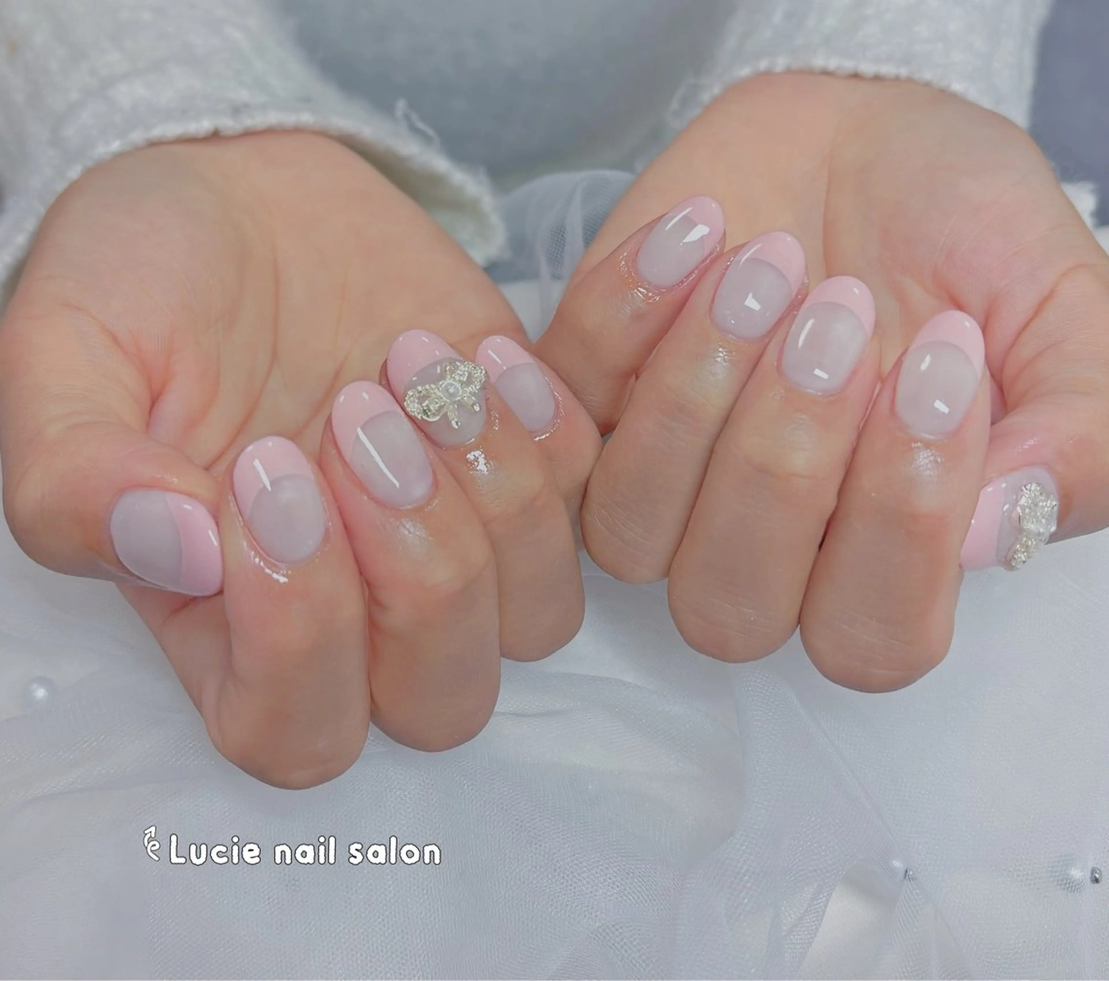 ネイル フレンチネイル ジェルネイル グラデーション 持ち込み オフィスネイル ハンドネイル LUCIE NAILのネイルデザイン