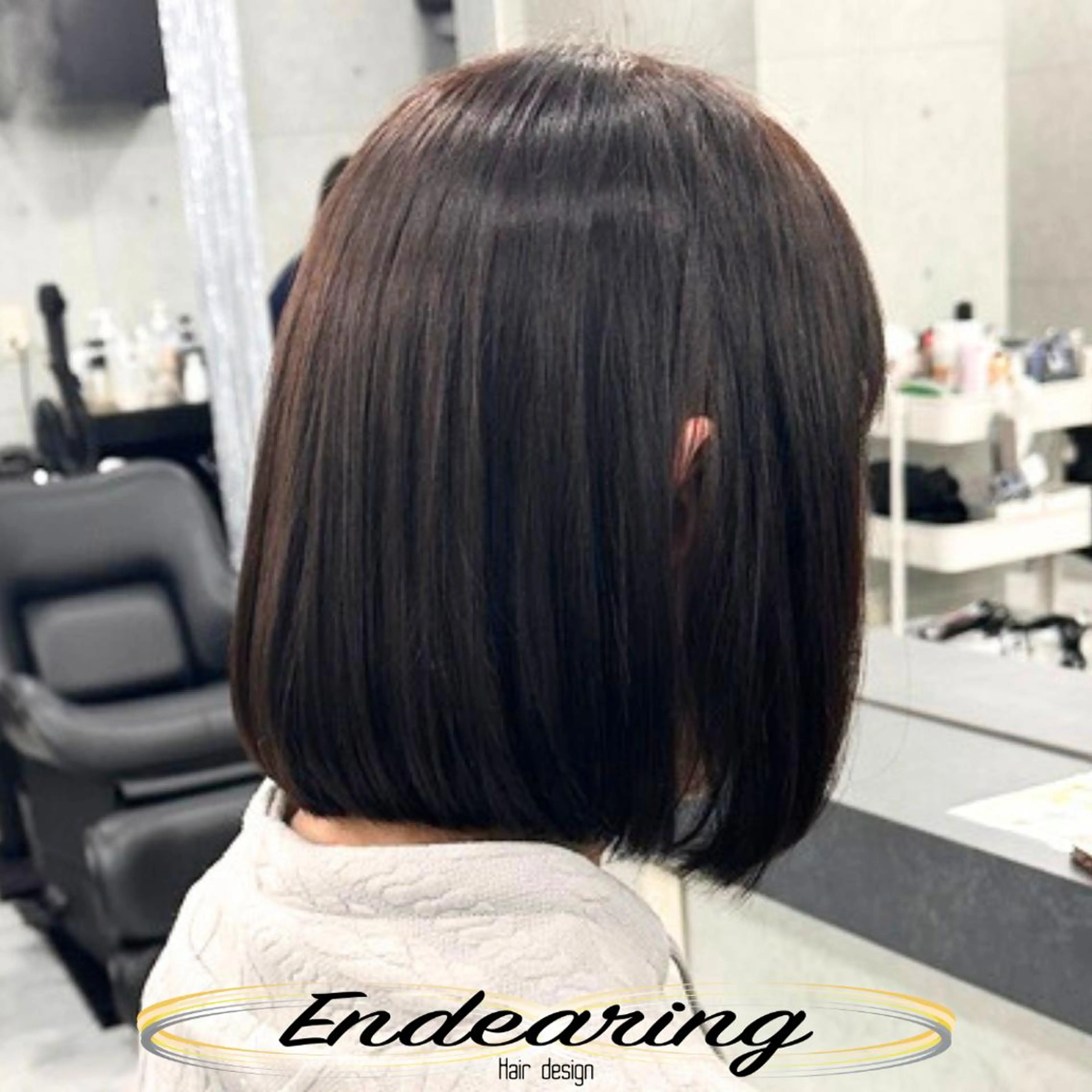 ミディアム ボブ レイヤーカット 似合わせカット カット ヘアカラー Endearing 銀座/YOKOのヘアスタイル