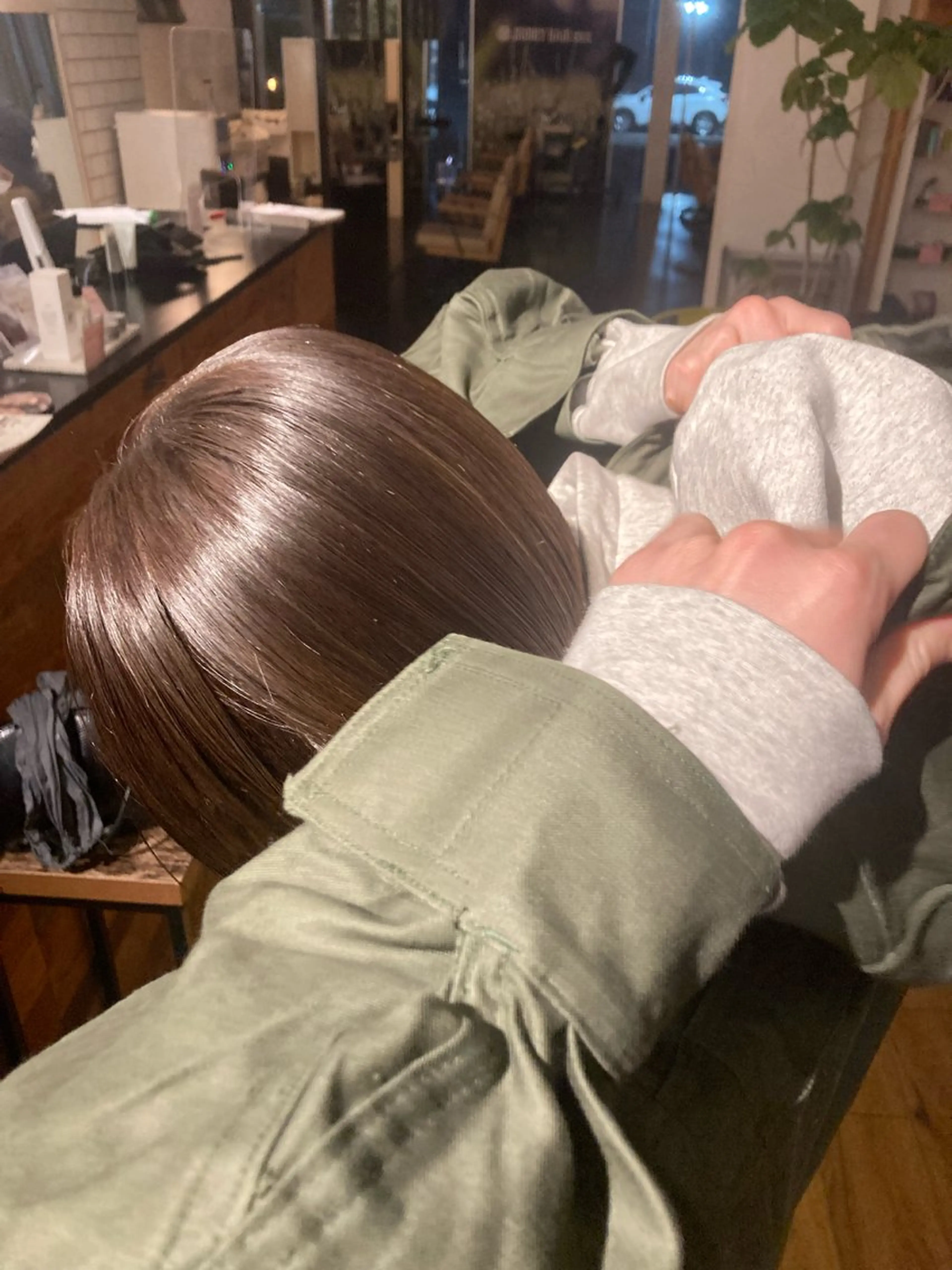 ショート カラー 津田 里菜のヘアスタイル