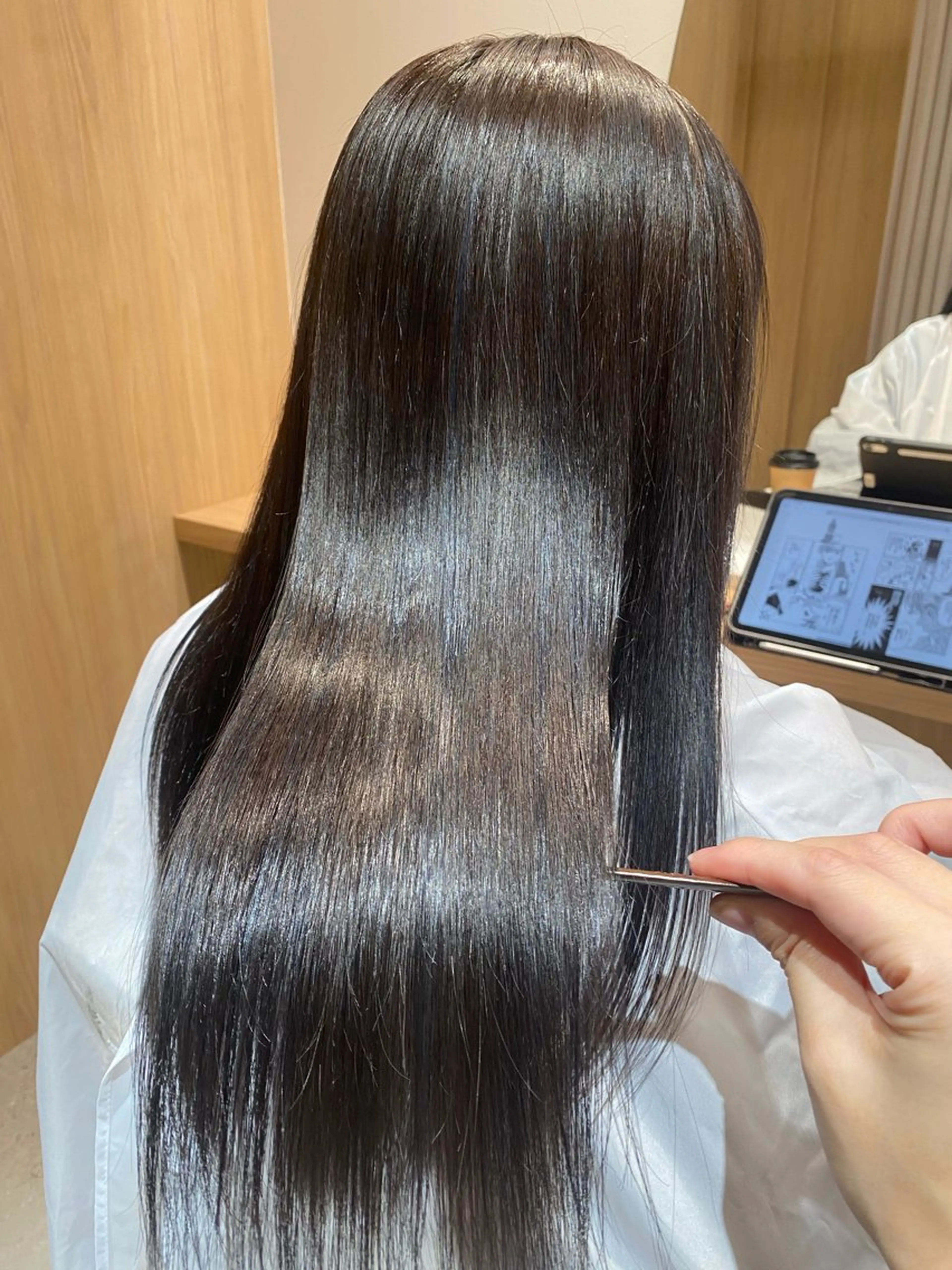 ロング 髪質改善 縮毛矯正 田邉 真麻のヘアスタイル