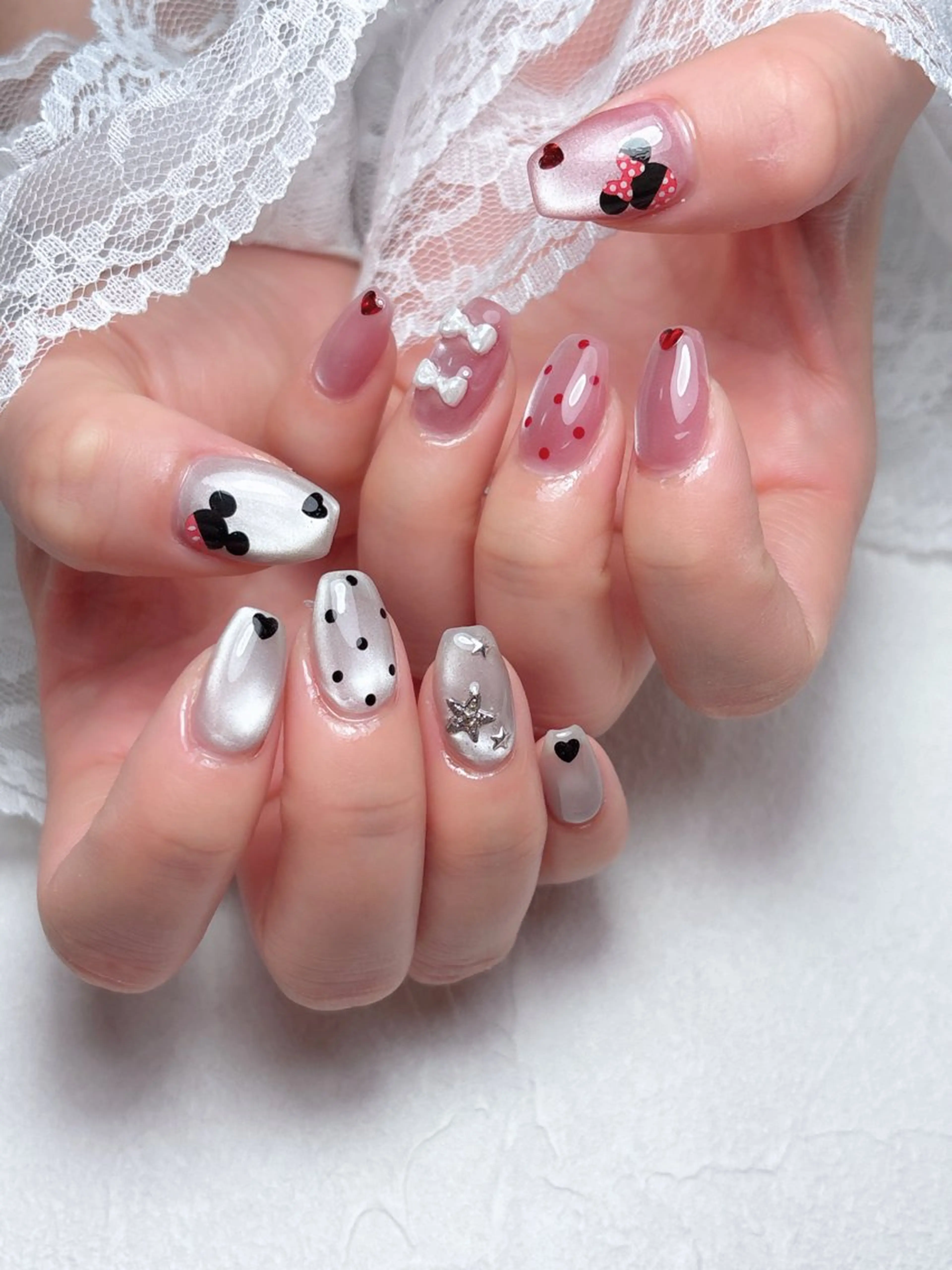 ネイル ハンドネイル 💅ネイルハウス🏡 🎀TOMO🎀のネイルデザイン
