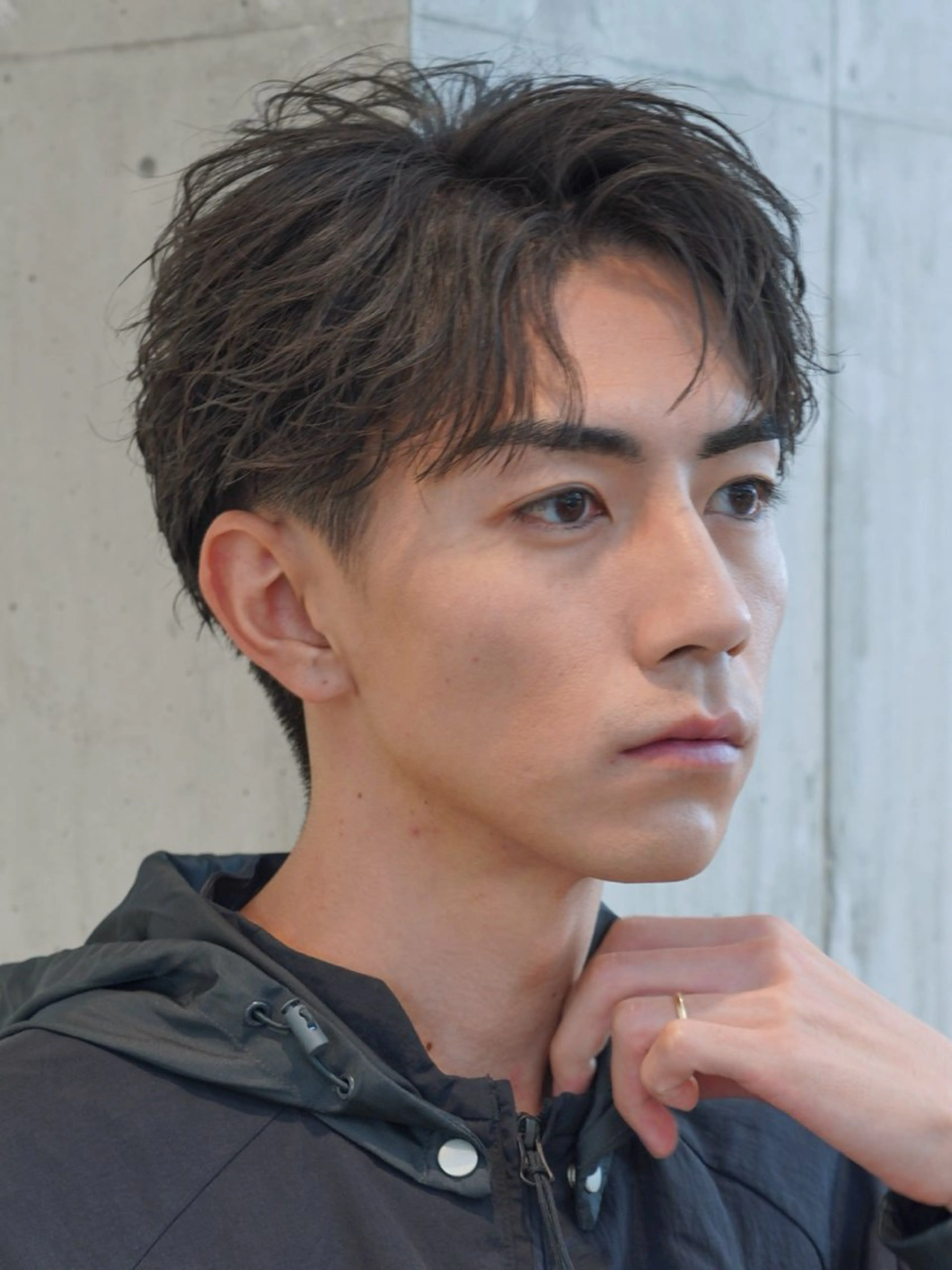 パーマ メンズ フェザーパーマ マッシュ メンズパーマ 学生（メンズ向け） メンズツイストパーマ カット パーマ fifth/原宿/ シャドウパーマ/カズのヘアスタイル