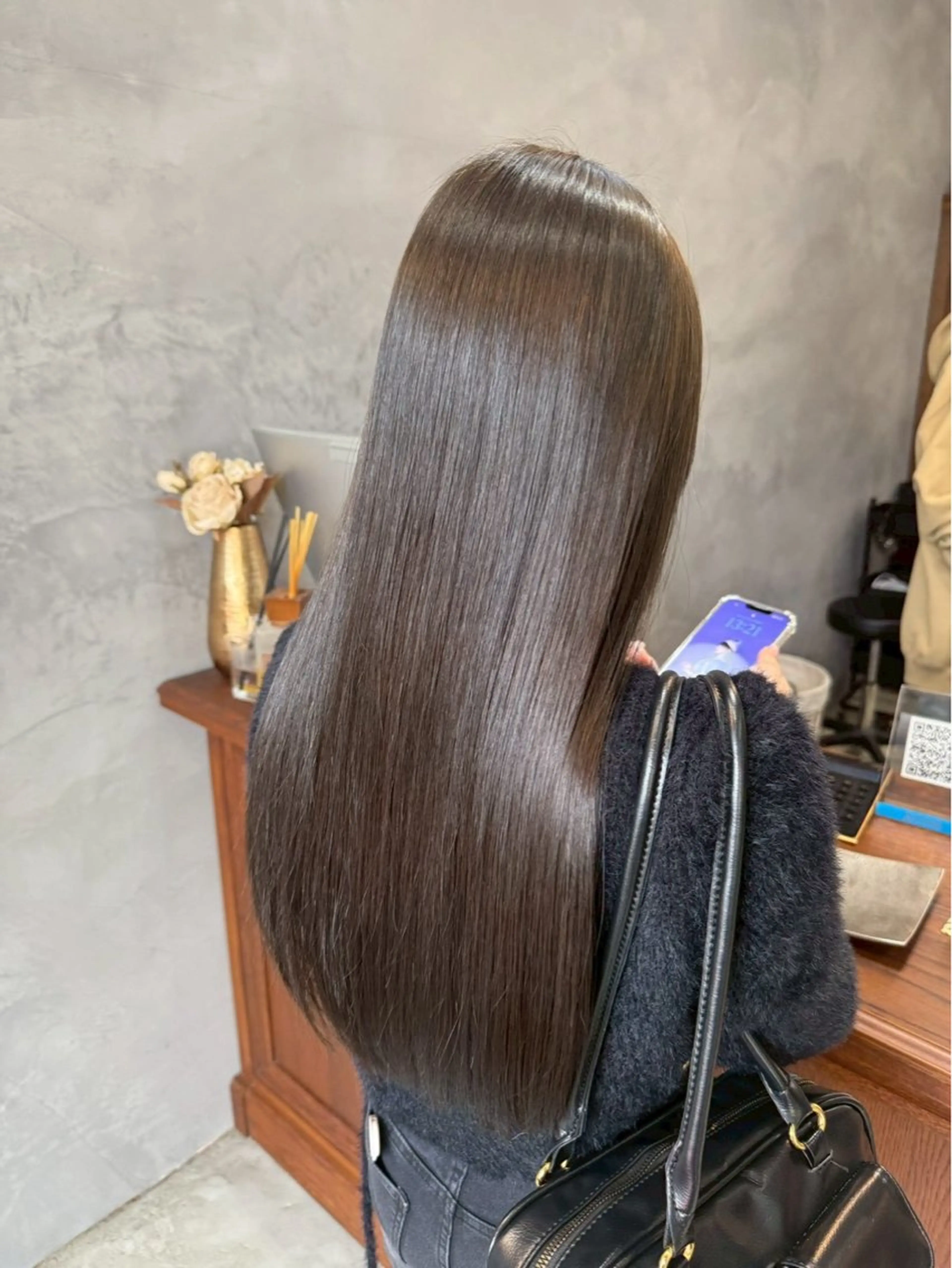 ロング 井口 そらのヘアスタイル